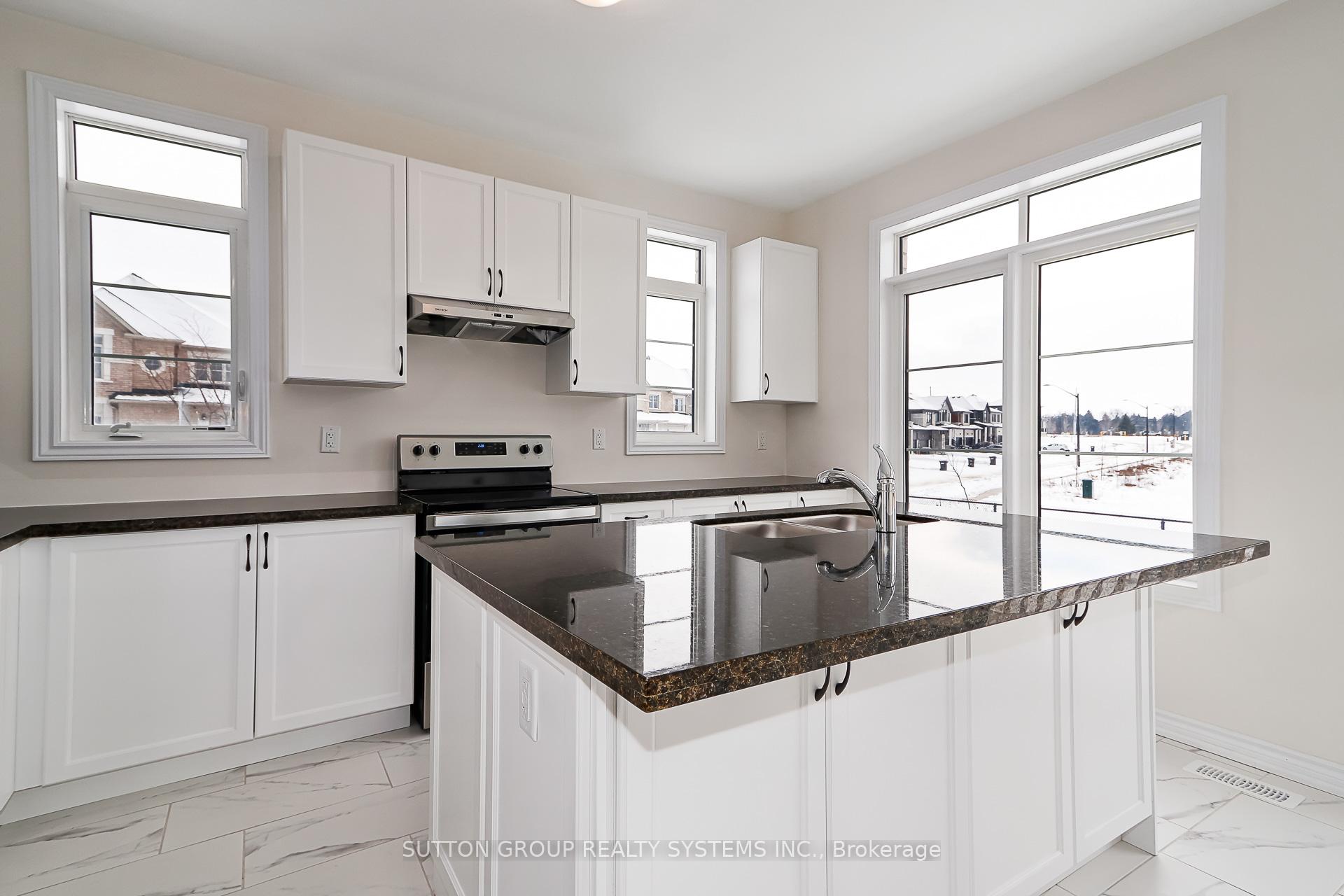 Photo 6 of 31 Nicort Road, Wasaga Beach — HOMEH