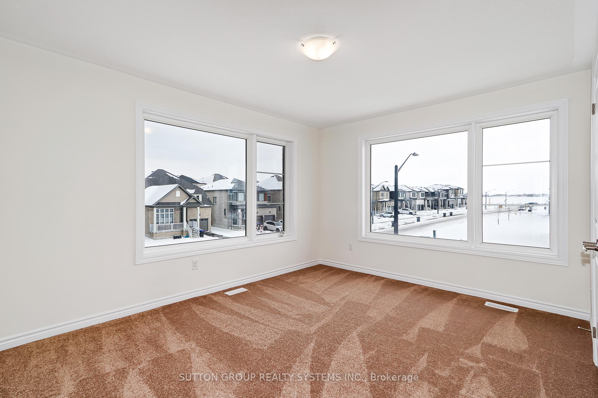Photo 8 of 31 Nicort Road, Wasaga Beach — HOMEH
