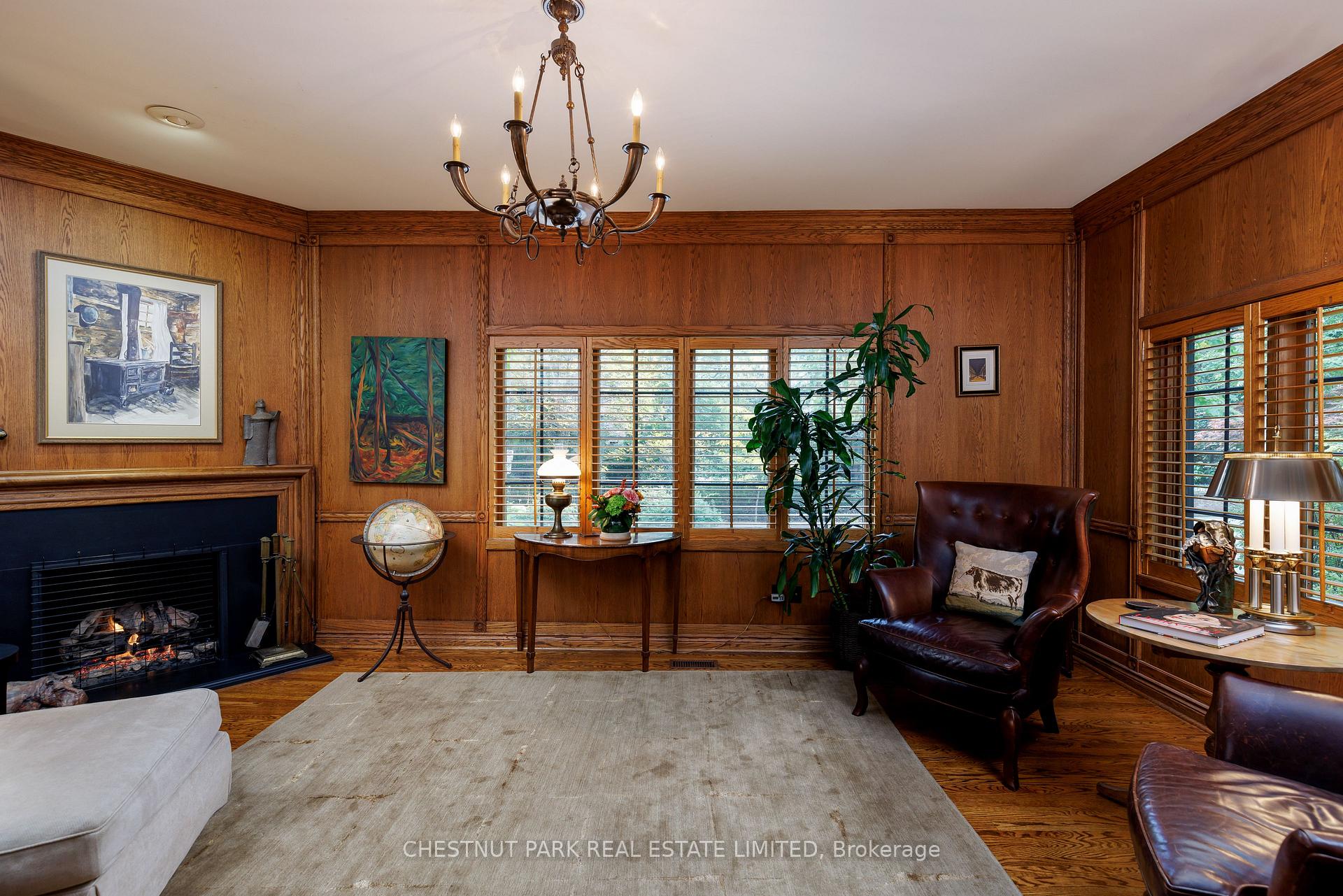 Photo 4 of 20 McKenzie Avenue, Toronto, Rosedale-Moore Park — HOMEH