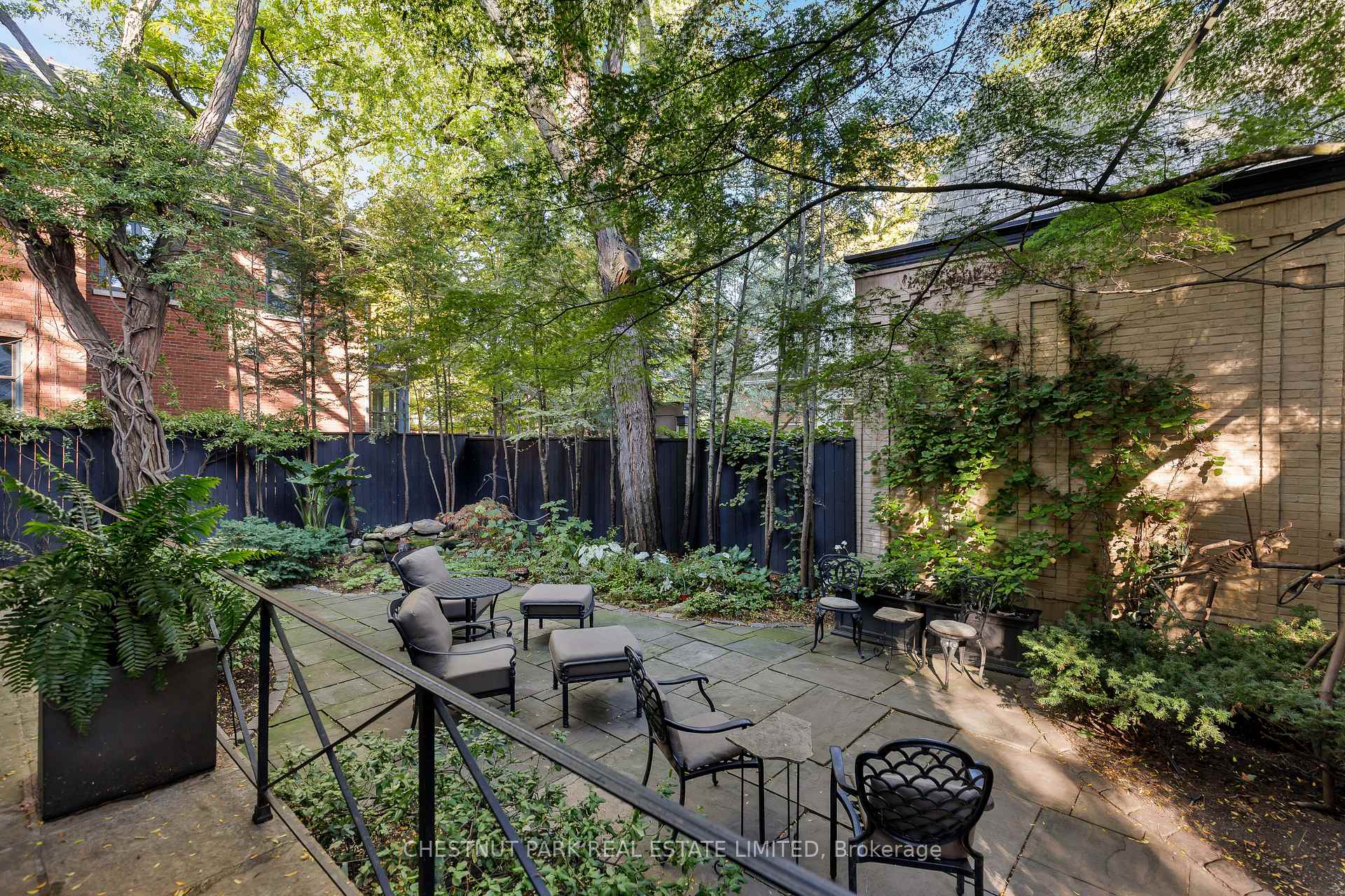 Photo 13 of 20 McKenzie Avenue, Toronto, Rosedale-Moore Park — HOMEH