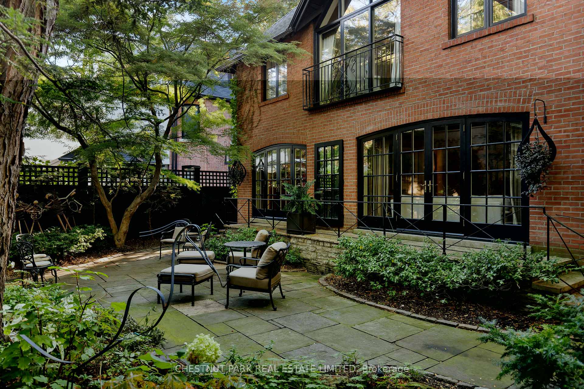 Photo 31 of 20 McKenzie Avenue, Toronto, Rosedale-Moore Park — HOMEH