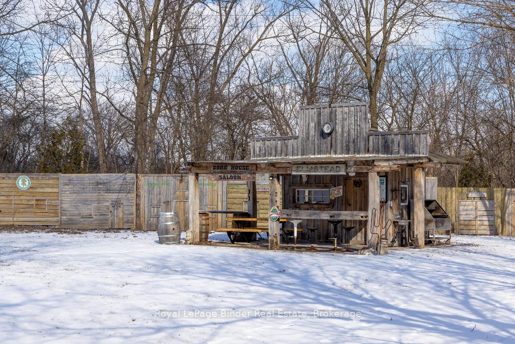 Photo 29 of 453 Elmstead Road, Lakeshore — HOMEH