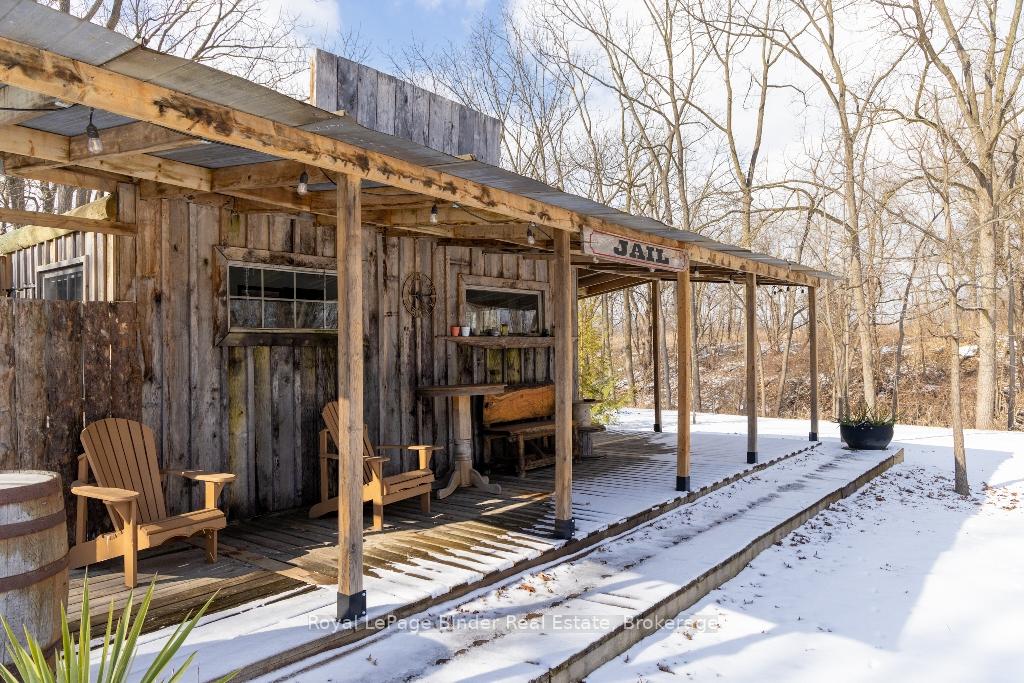 Photo 35 of 453 Elmstead Road, Lakeshore — HOMEH