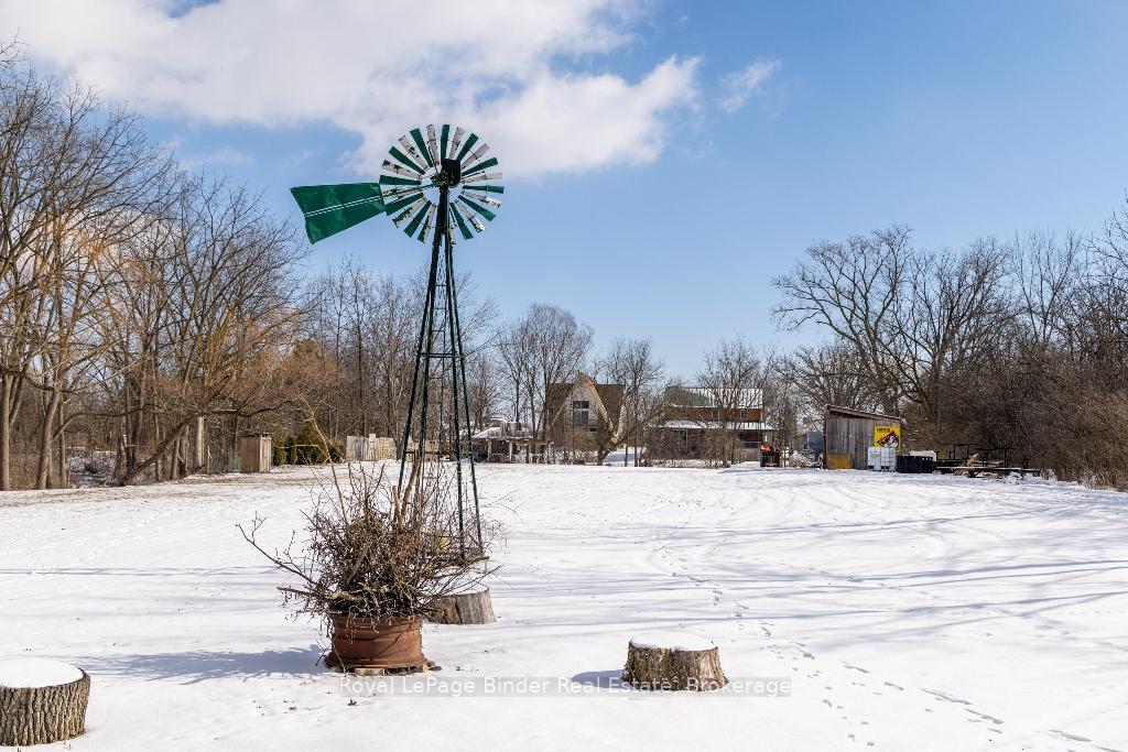 Photo 38 of 453 Elmstead Road, Lakeshore — HOMEH