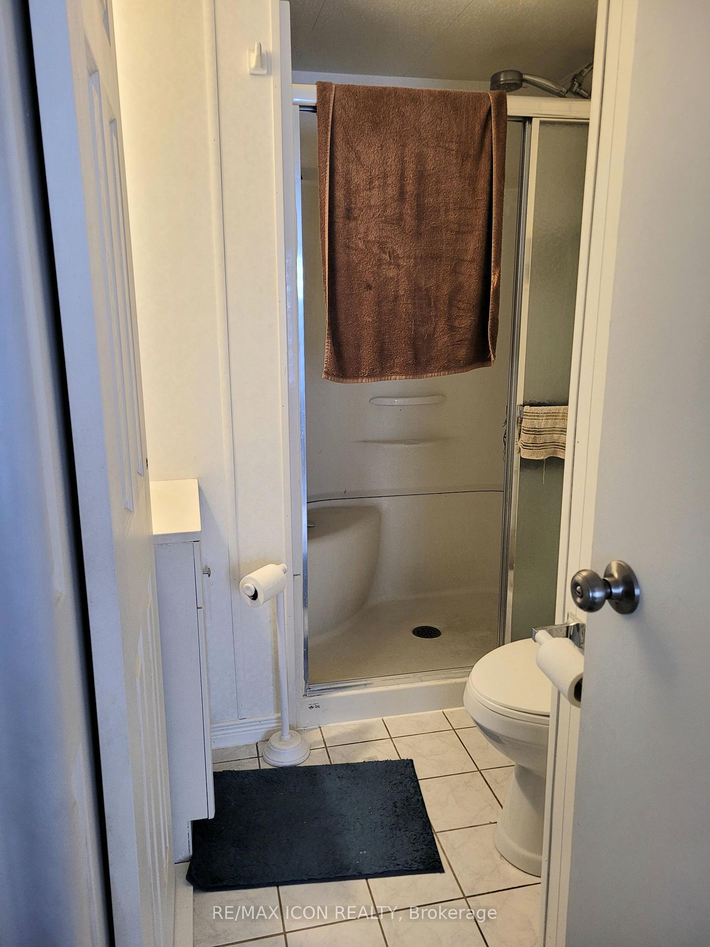 Photo 7 of Unit 13, 1940 London Line, Sarnia — HOMEH