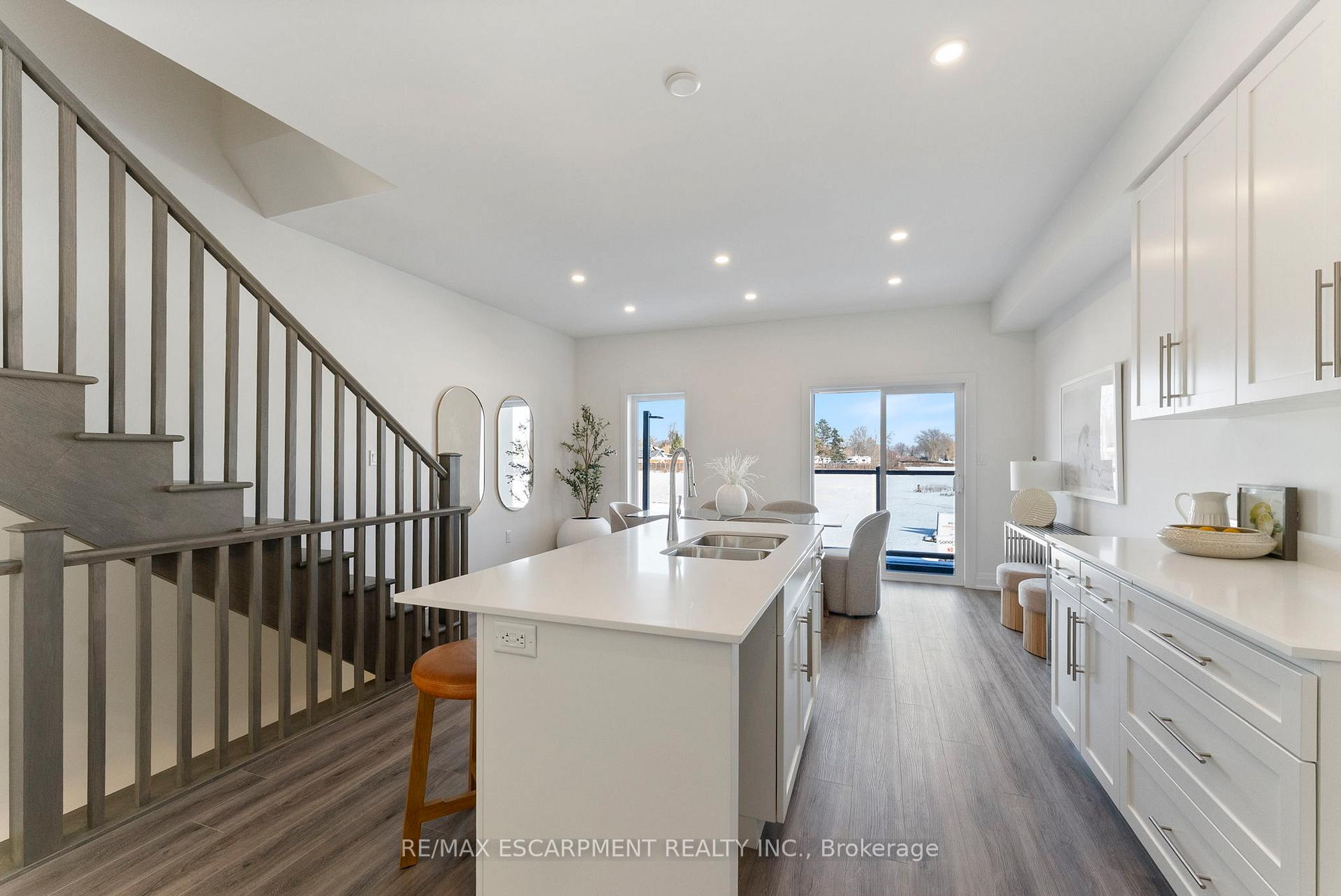 Photo 28 of 14 Clear Valley Lane, Hamilton, Mount Hope — HOMEH