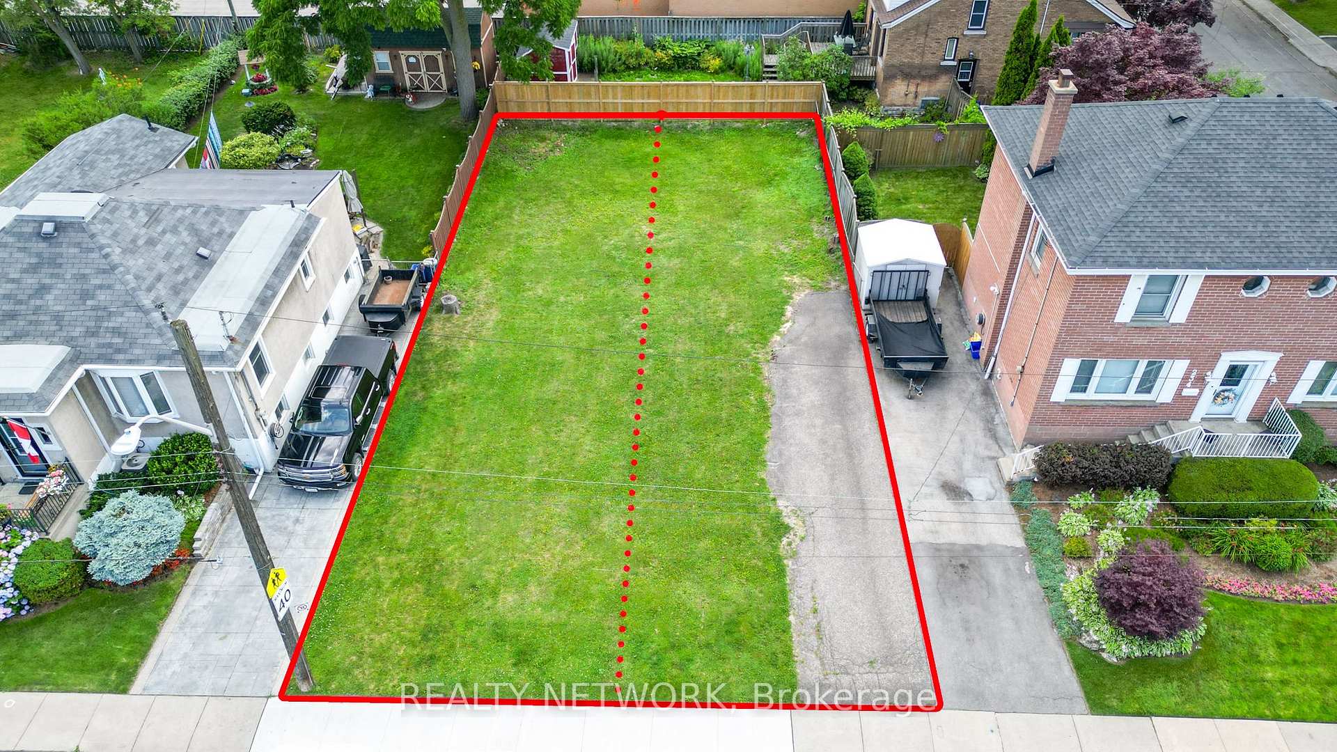 Photo 1 of 238 Mountain Park Avenue, Hamilton, Eastmount — HOMEH