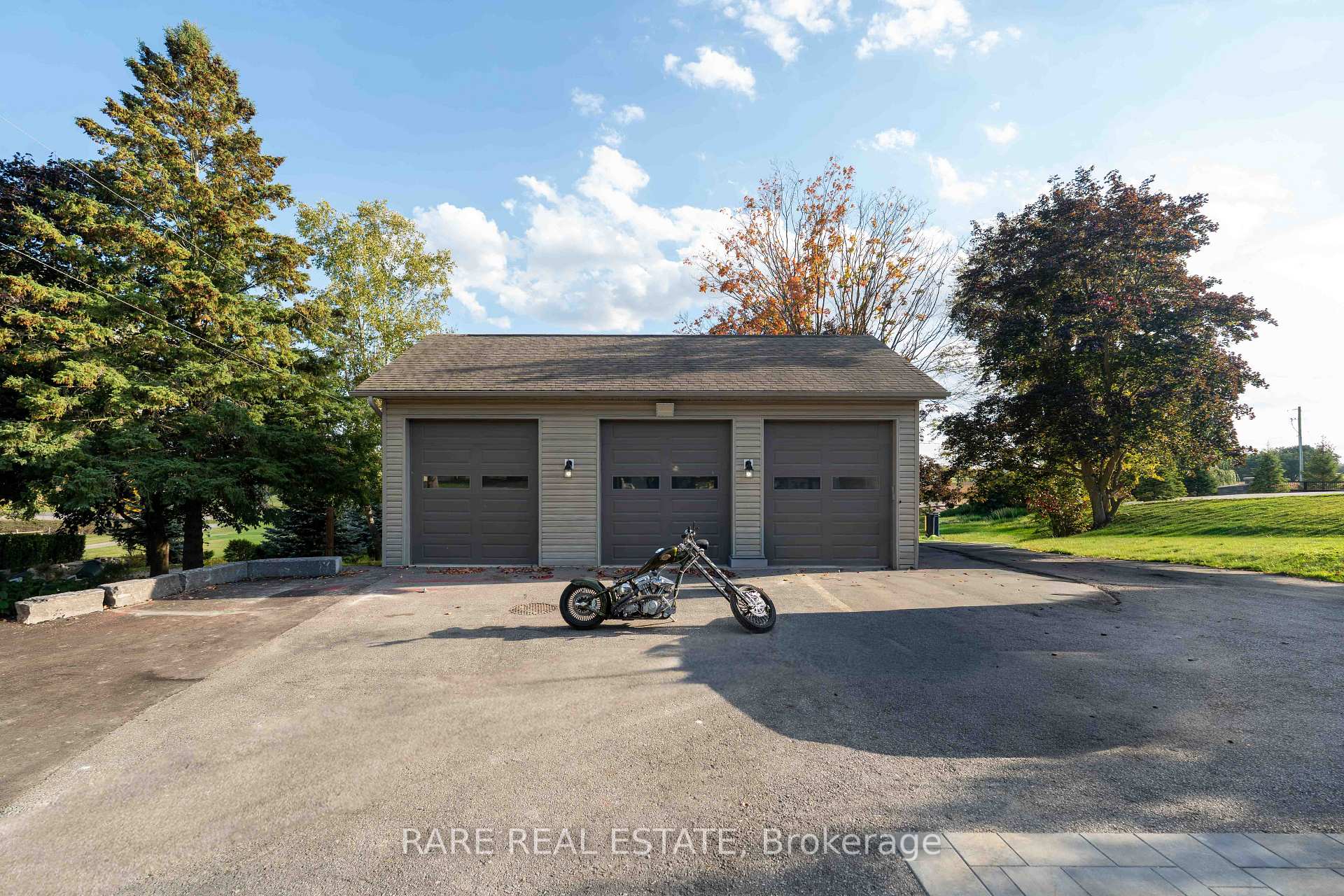 Photo 9 of 4616 Highway 89, Innisfil, Rural Innisfil — HOMEH