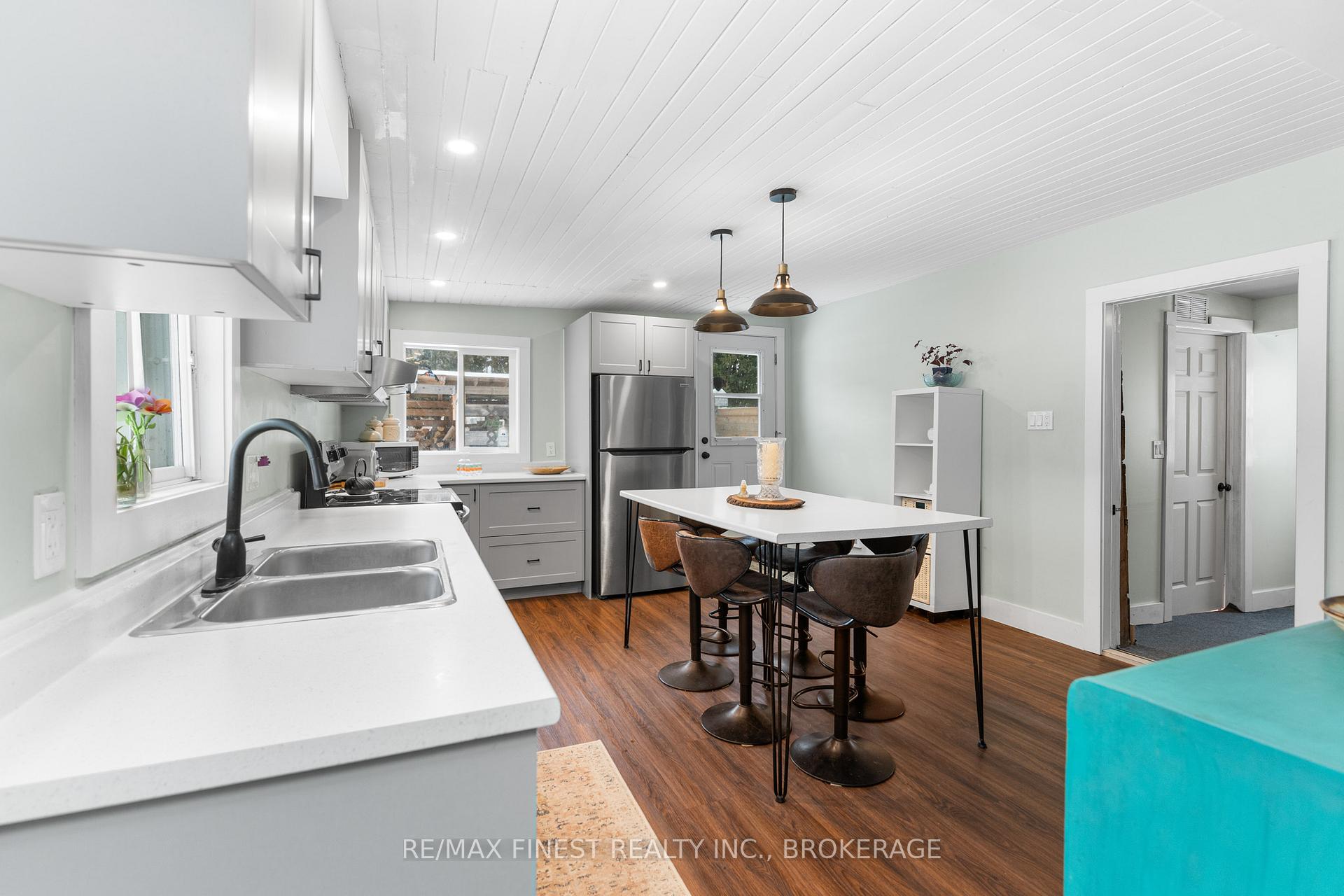 Photo 4 of 1022 Brock Road, Frontenac, Frontenac Centre — HOMEH
