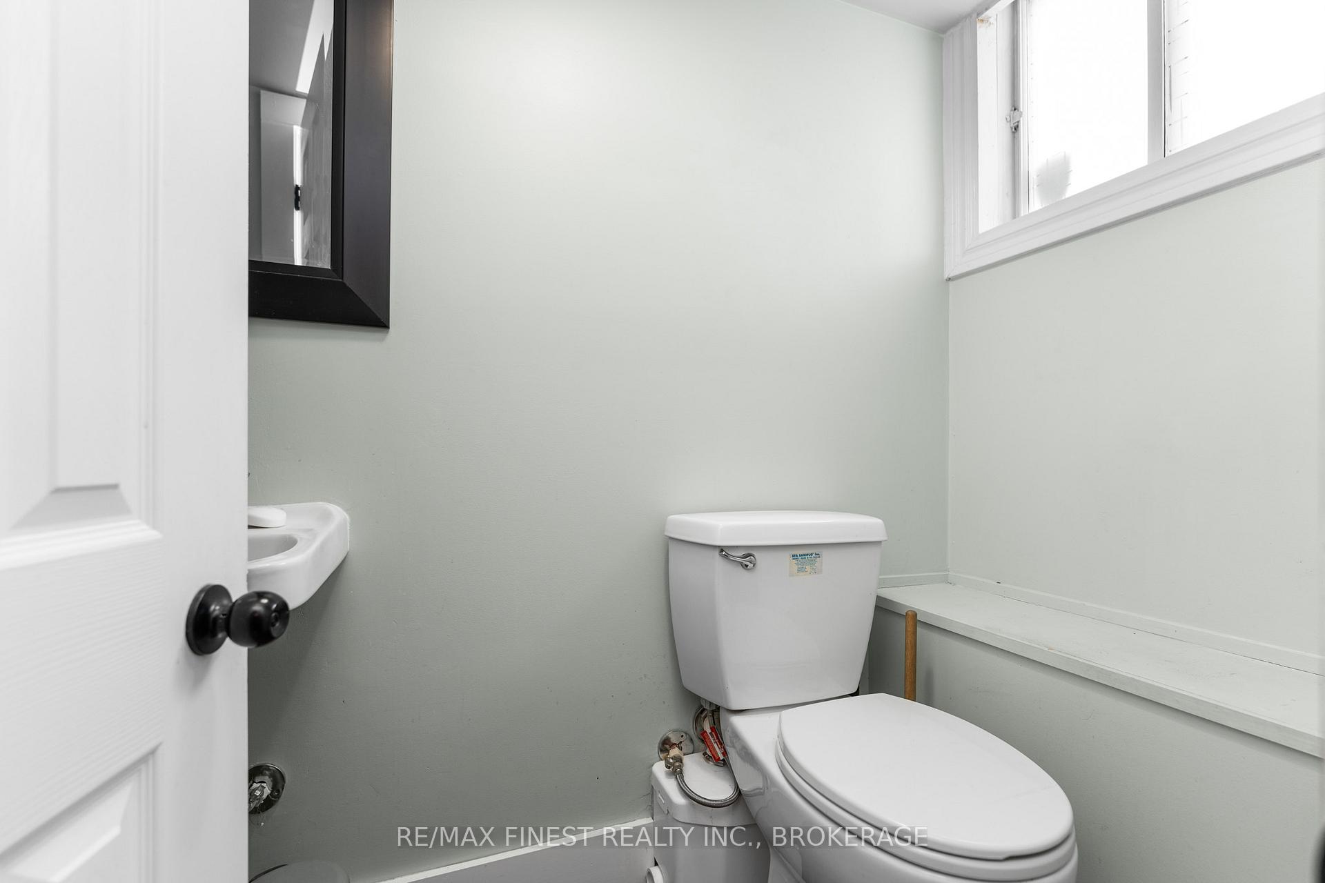 Photo 6 of 1022 Brock Road, Frontenac, Frontenac Centre — HOMEH