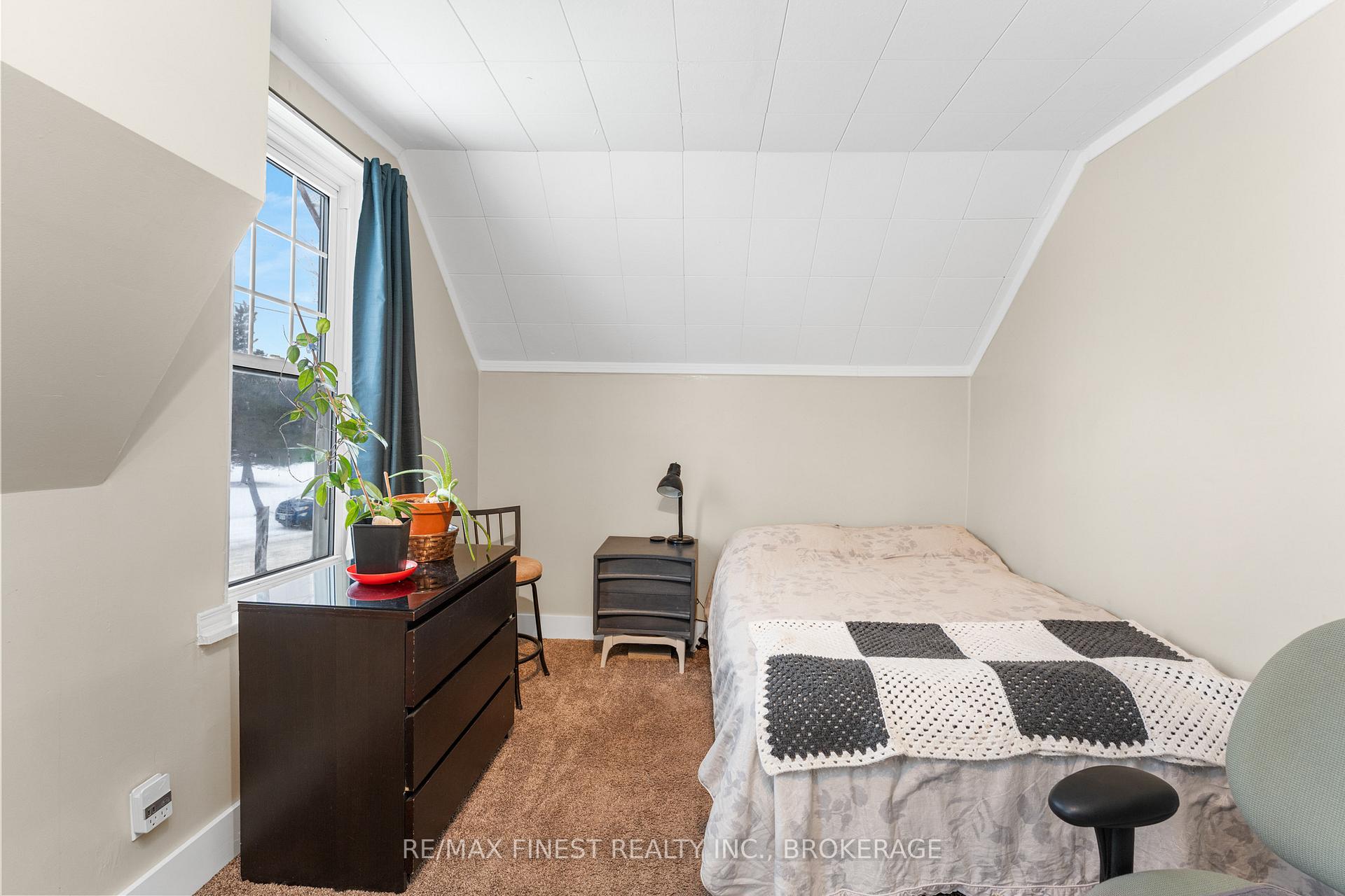 Photo 13 of 1022 Brock Road, Frontenac, Frontenac Centre — HOMEH