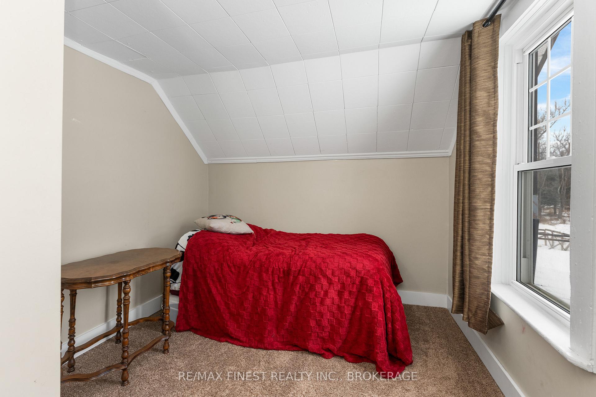 Photo 15 of 1022 Brock Road, Frontenac, Frontenac Centre — HOMEH