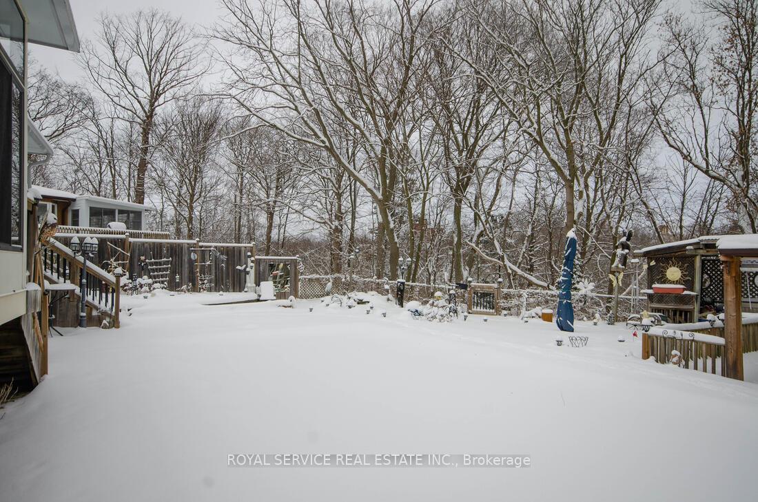 Photo 17 of 29 Cole Avenue, Clarington, Bowmanville — HOMEH