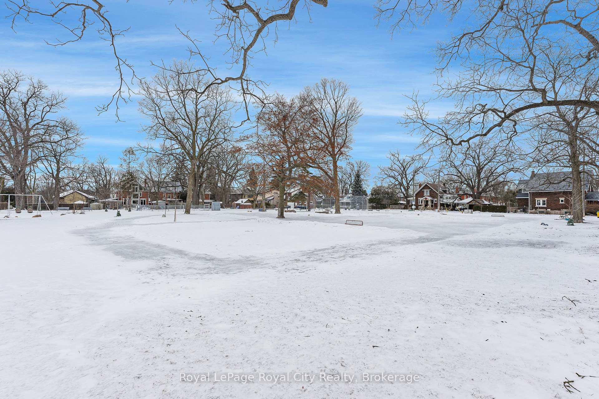 Photo 14 of 81 Edinburgh Road N, Guelph, Downtown — HOMEH