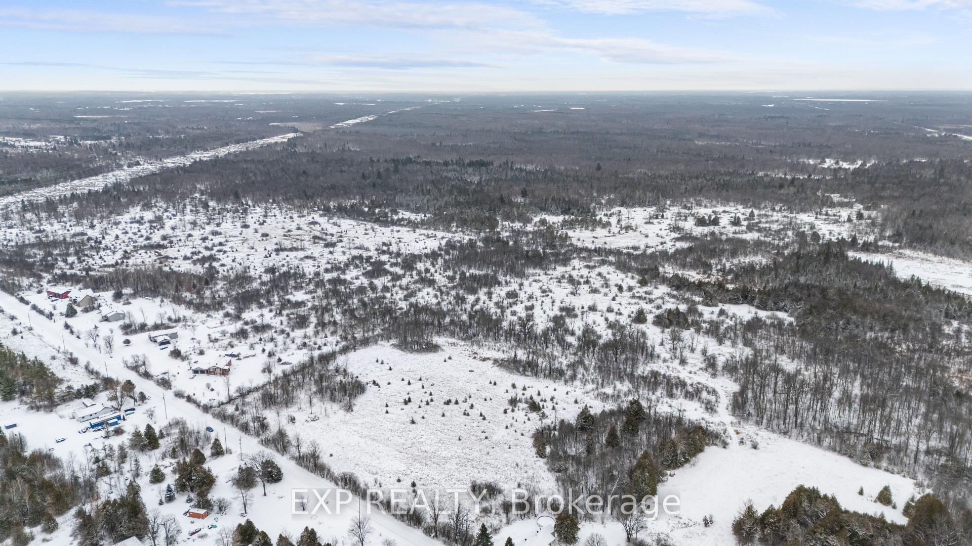 Photo 5 of 577 Weedmark Road, Smiths Falls — HOMEH