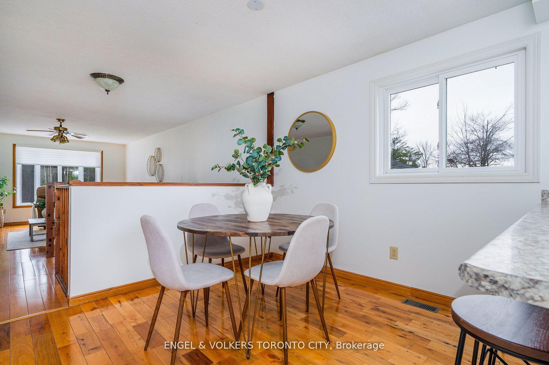 Photo 22 of 381 Zoo Park Road, Wasaga Beach — HOMEH