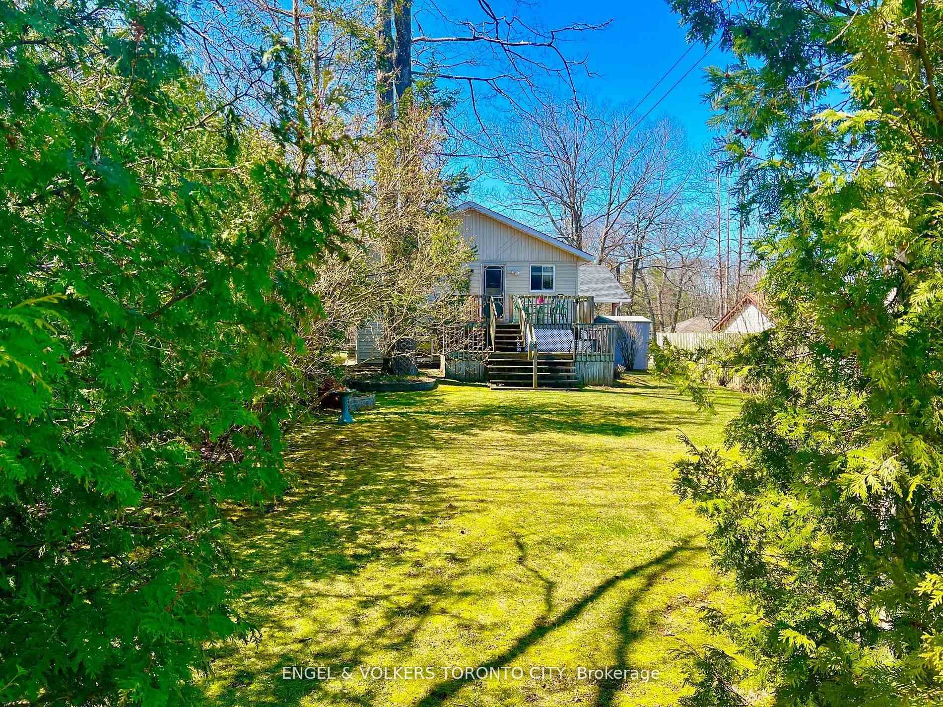 Photo 11 of 381 Zoo Park Road, Wasaga Beach — HOMEH