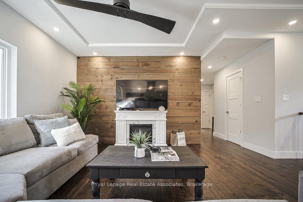 Photo 18 of 12 Valley Ridge Lane, Hamilton, Rural Flamborough — HOMEH