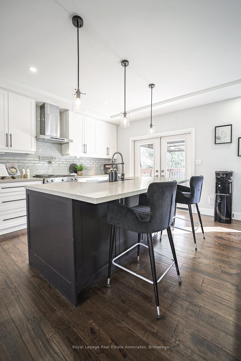 Photo 29 of 12 Valley Ridge Lane, Hamilton, Rural Flamborough — HOMEH
