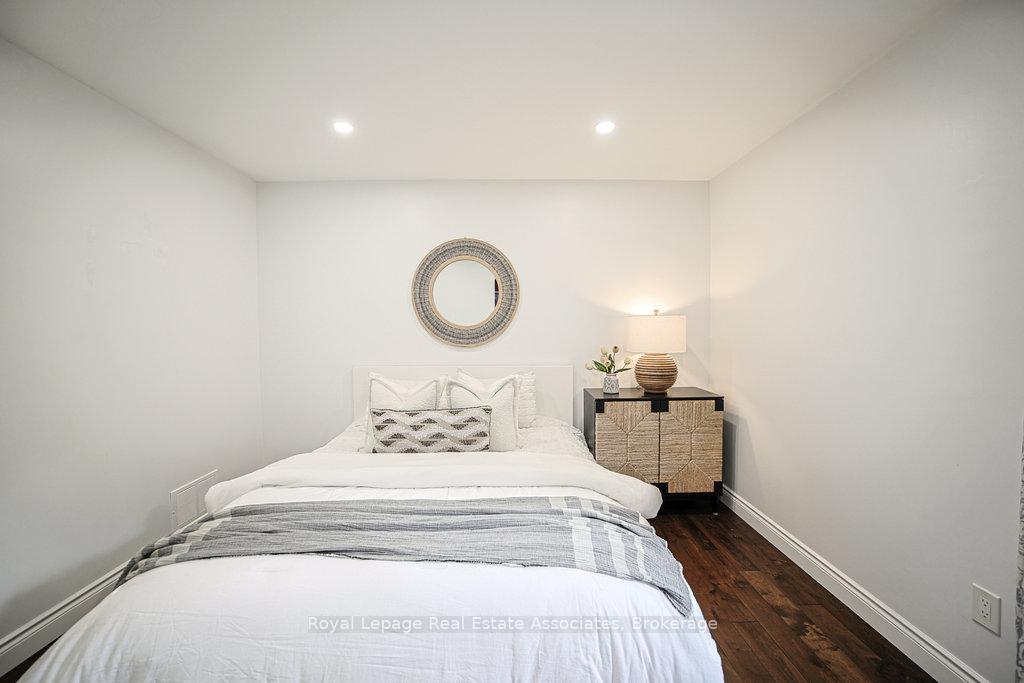 Photo 28 of 12 Valley Ridge Lane, Hamilton, Rural Flamborough — HOMEH