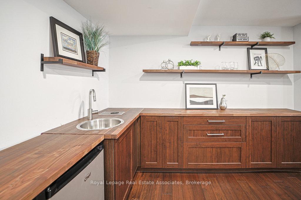 Photo 45 of 12 Valley Ridge Lane, Hamilton, Rural Flamborough — HOMEH