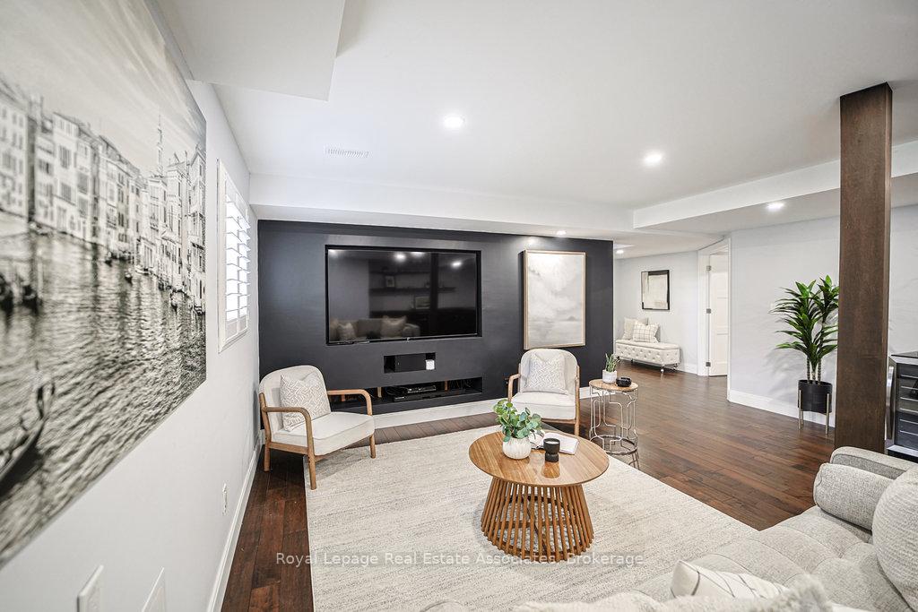 Photo 19 of 12 Valley Ridge Lane, Hamilton, Rural Flamborough — HOMEH