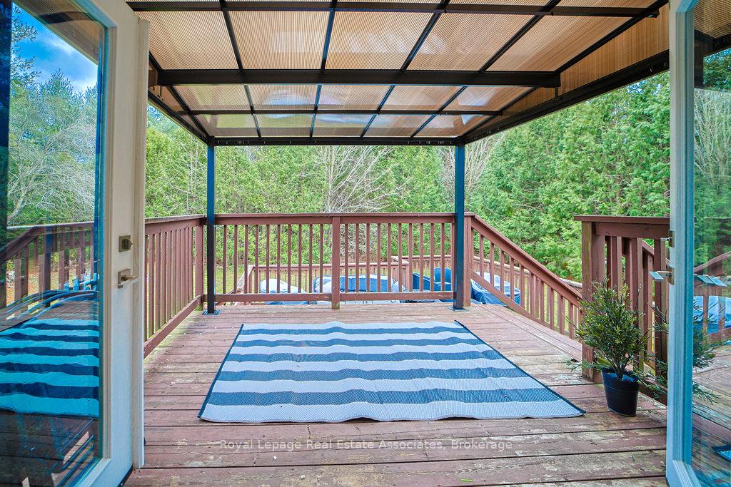 Photo 46 of 12 Valley Ridge Lane, Hamilton, Rural Flamborough — HOMEH