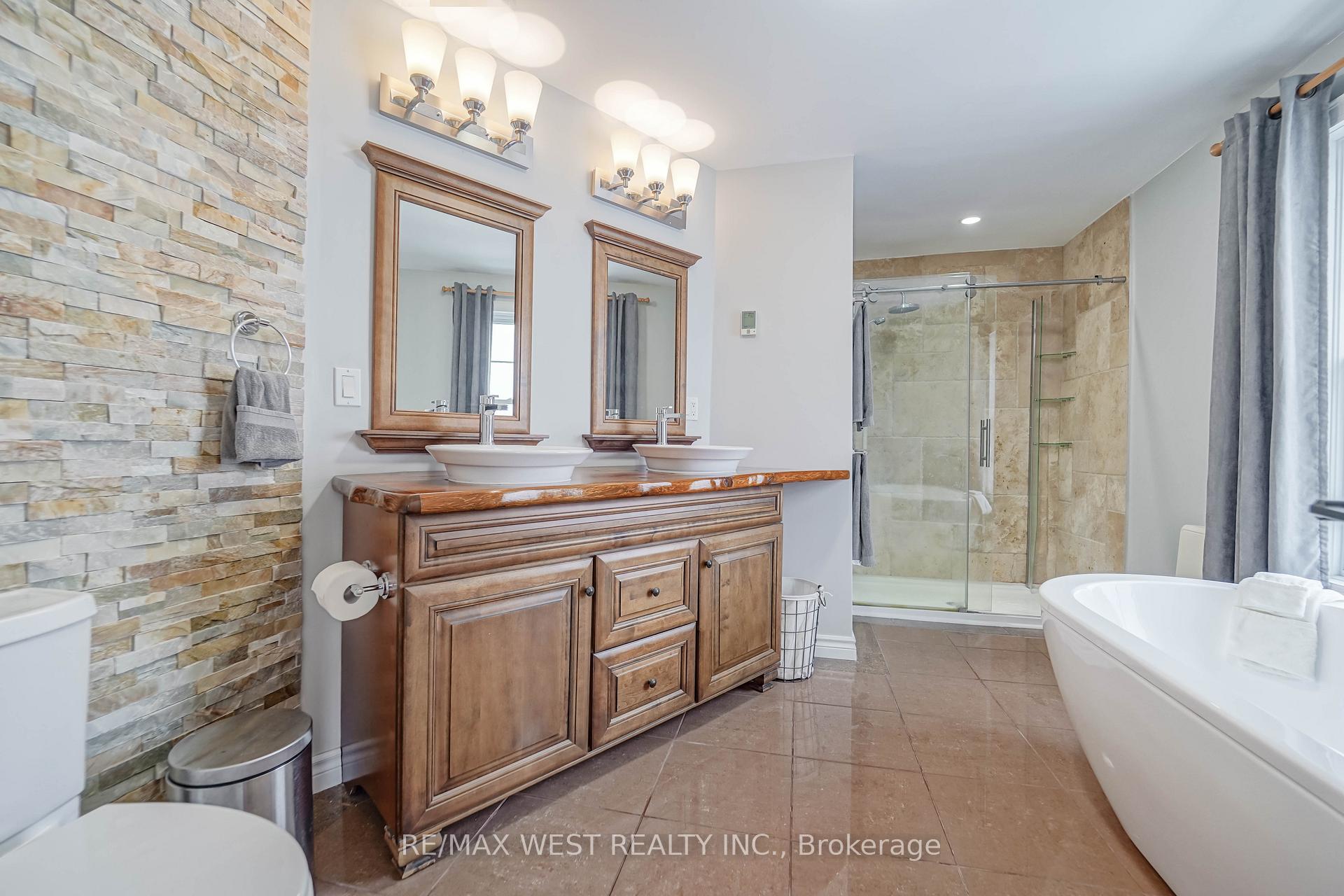 Photo 18 of 9695 Duffs Road, Whitby, Rural Whitby — HOMEH