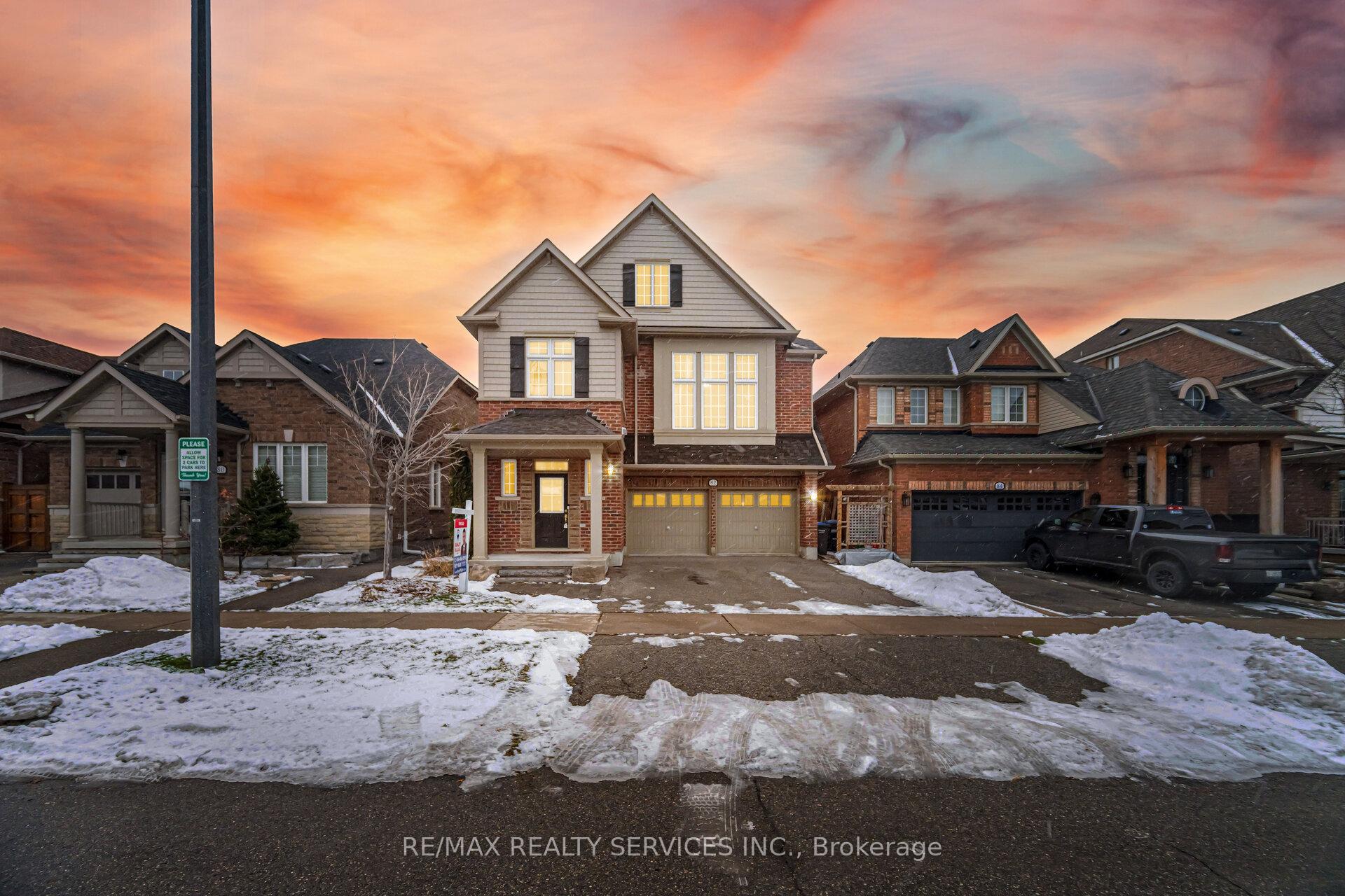 Front of 82 Waterville Way