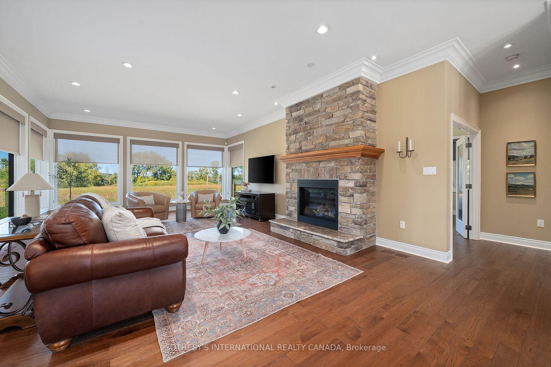 Photo 2 of 2691 County 15 Road, Prince Edward County, Sophiasburg Ward — HOMEH