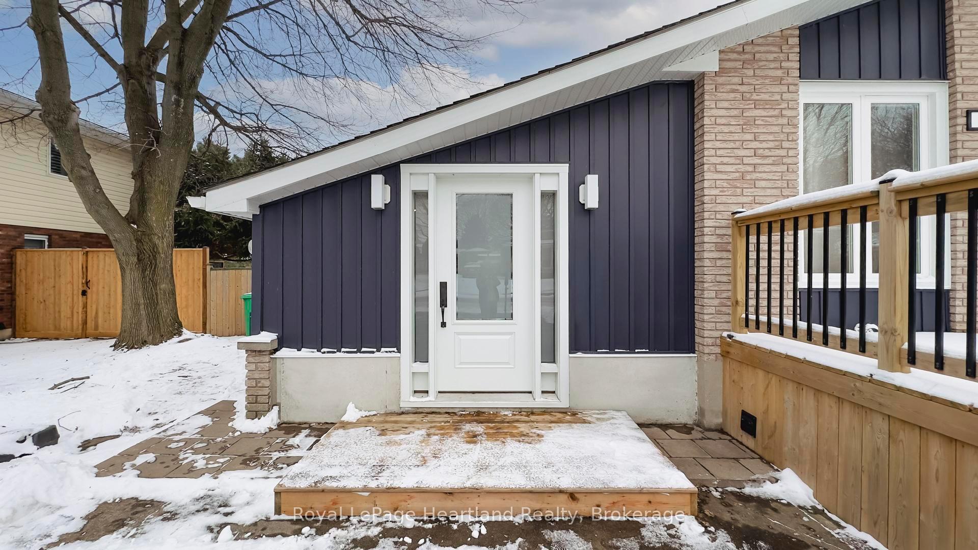 Photo 42 of 296 Walnut Street S, Goderich, Goderich (Town) — HOMEH