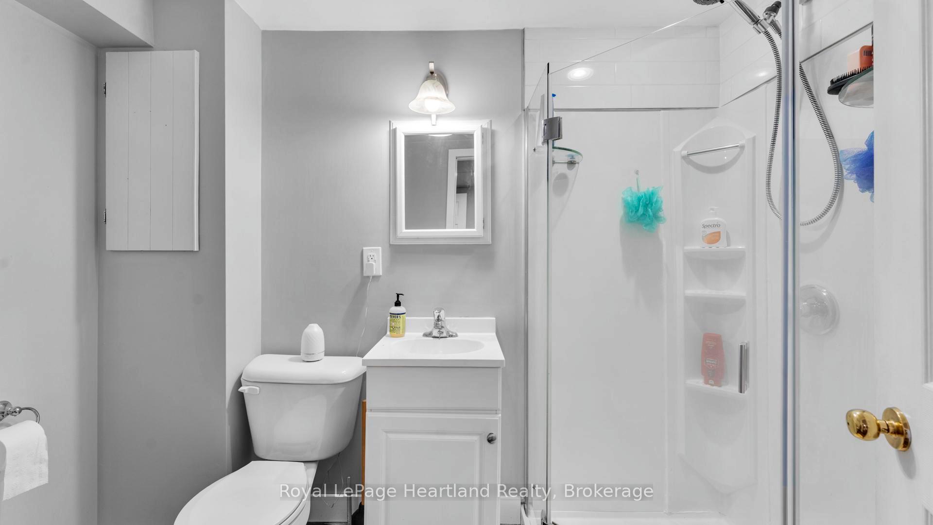 Photo 16 of 296 Walnut Street S, Goderich, Goderich (Town) — HOMEH