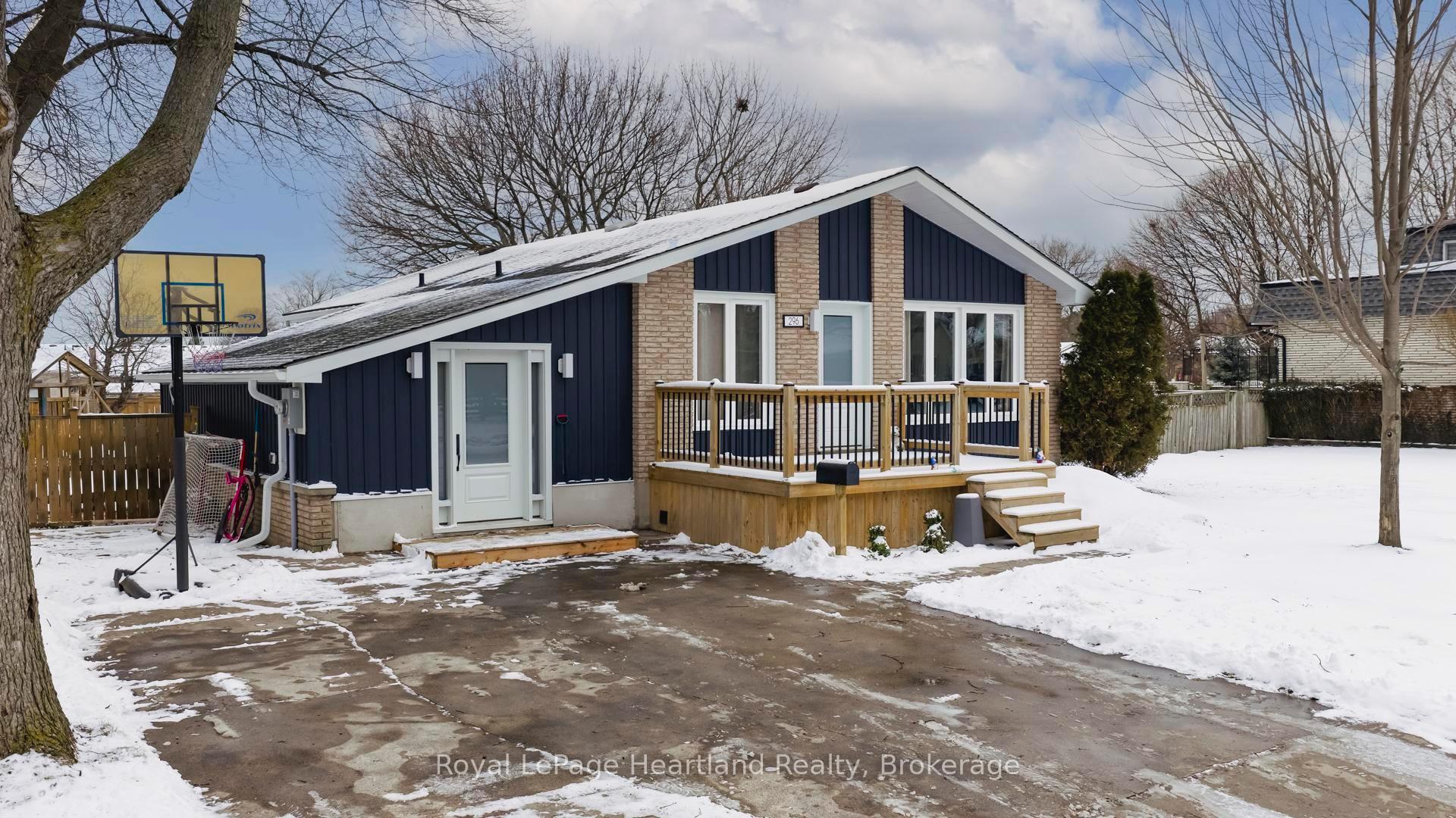 Photo 17 of 296 Walnut Street S, Goderich, Goderich (Town) — HOMEH