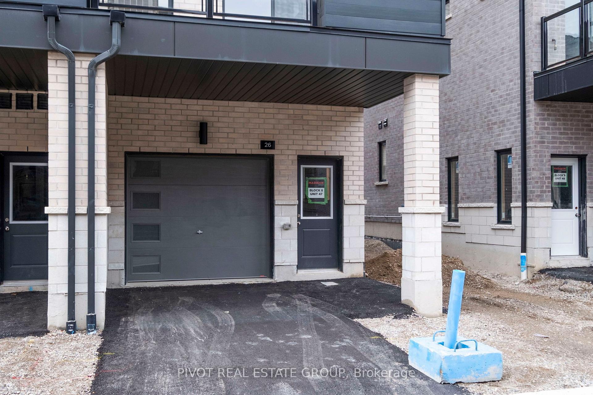 Photo 18 of 26 Pluto Way, Whitby, Brooklin — HOMEH