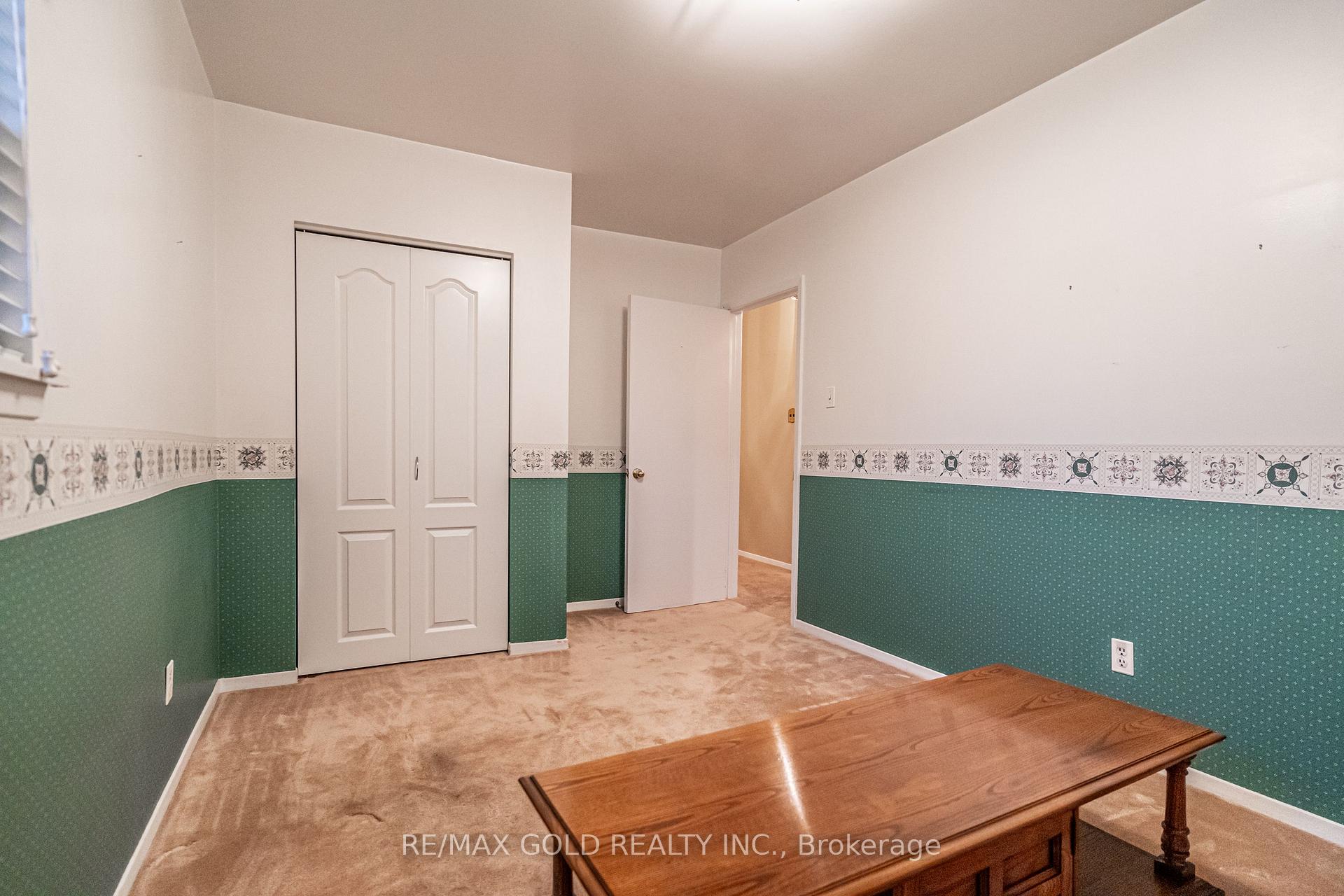 Photo 30 of 45 Belmont Drive, Brampton, Avondale — HOMEH