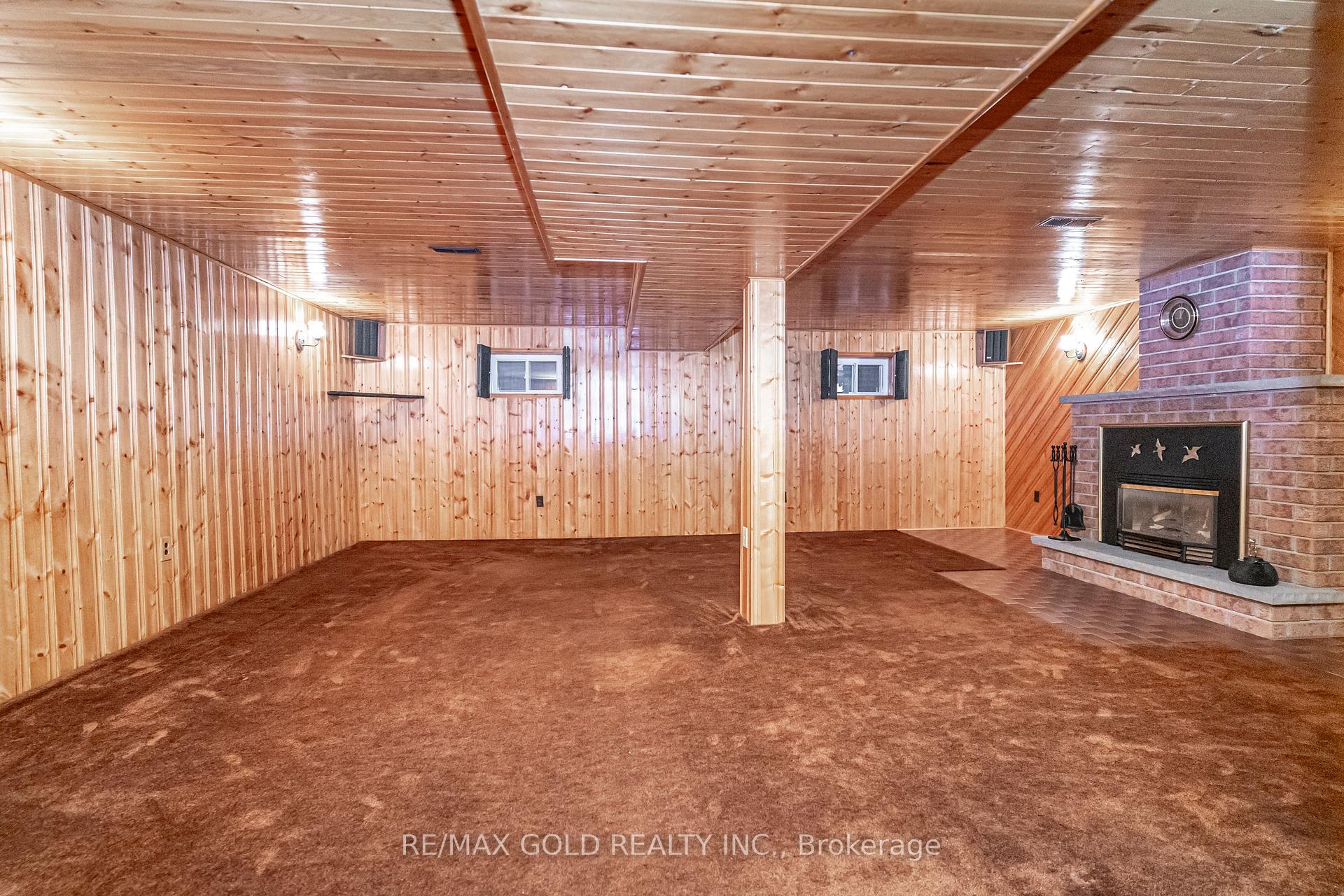 Photo 13 of 45 Belmont Drive, Brampton, Avondale — HOMEH