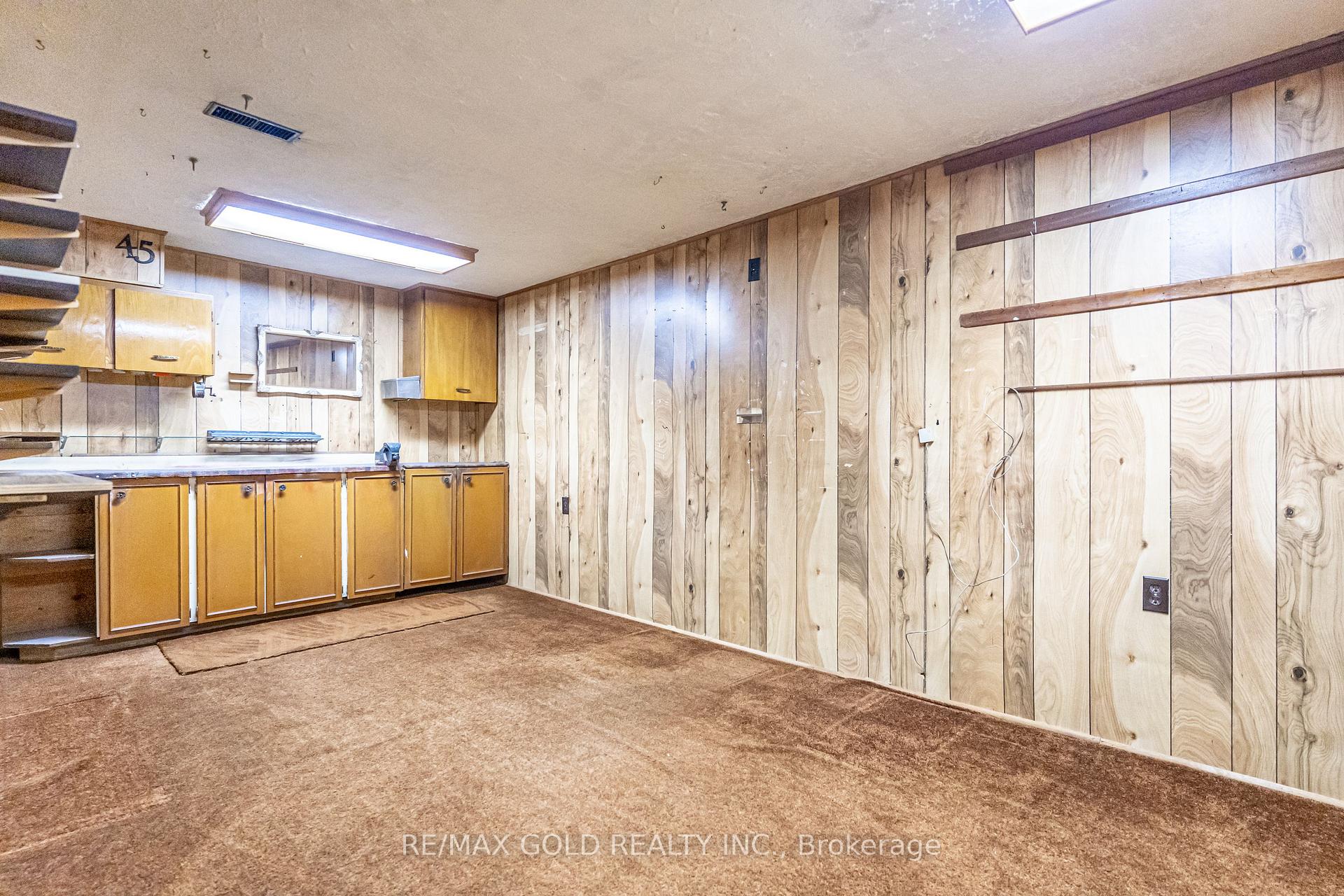 Photo 16 of 45 Belmont Drive, Brampton, Avondale — HOMEH