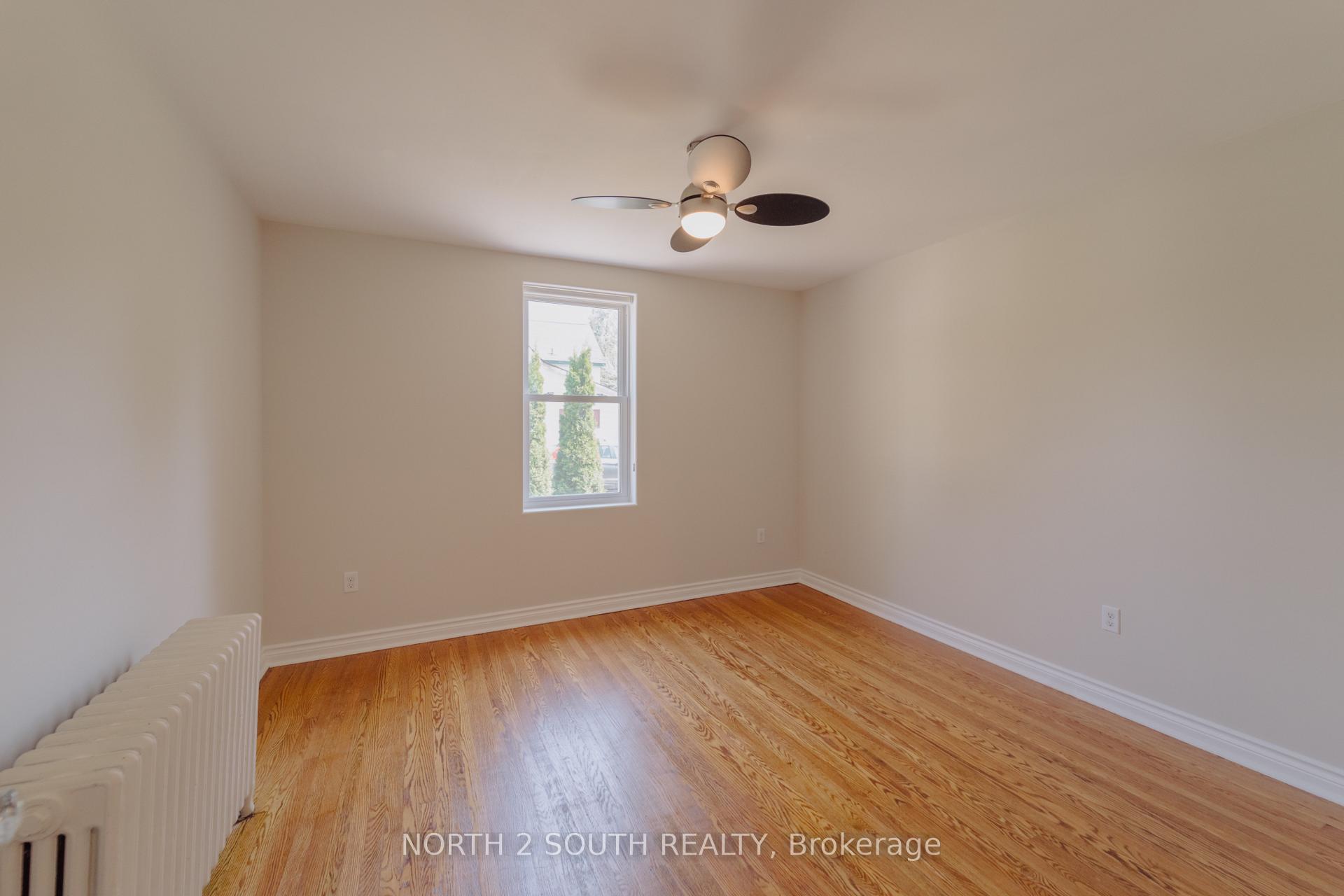 Photo 3 of 40 Sparling Street, Huron East, Seaforth — HOMEH