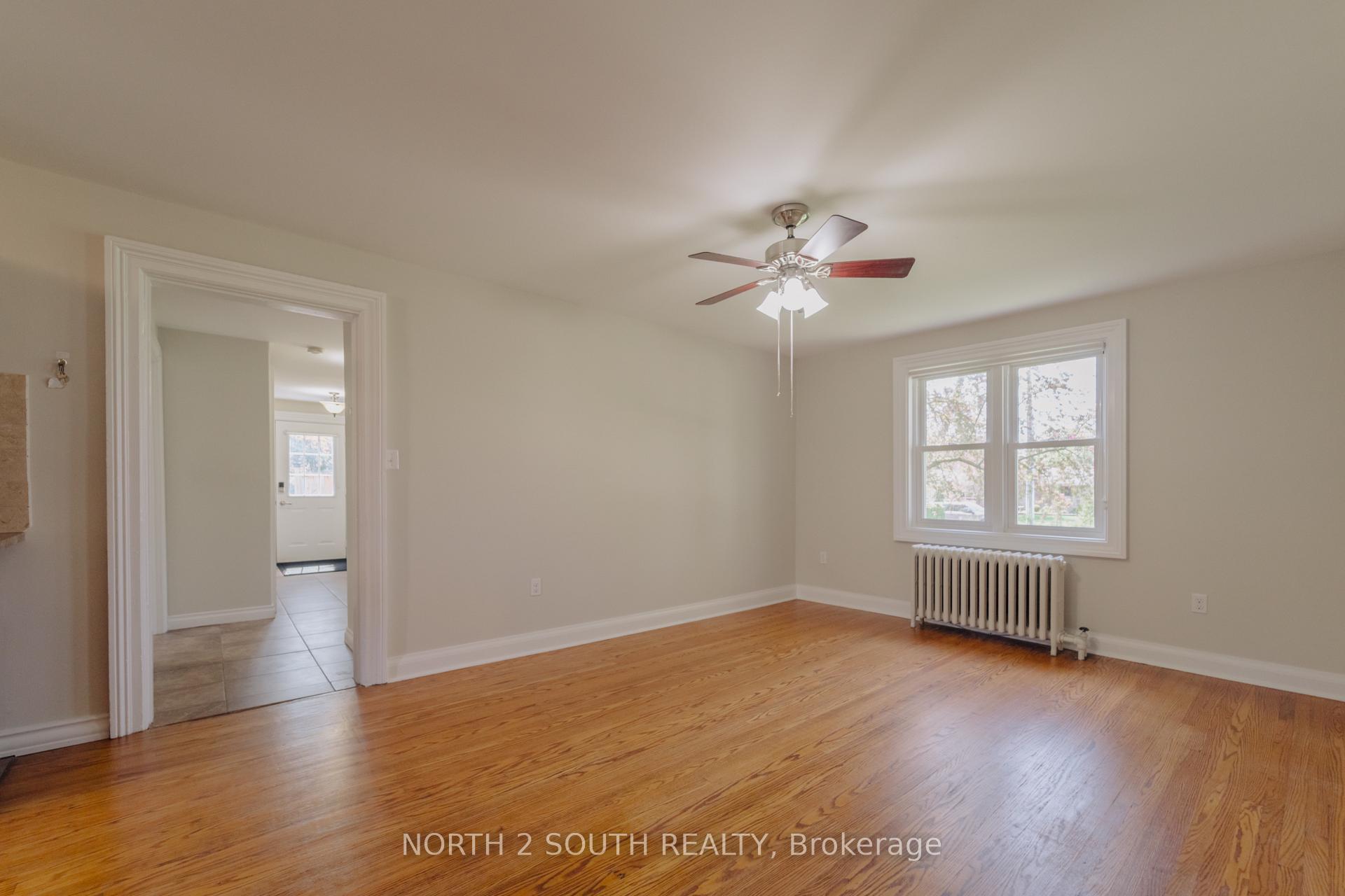 Photo 10 of 40 Sparling Street, Huron East, Seaforth — HOMEH