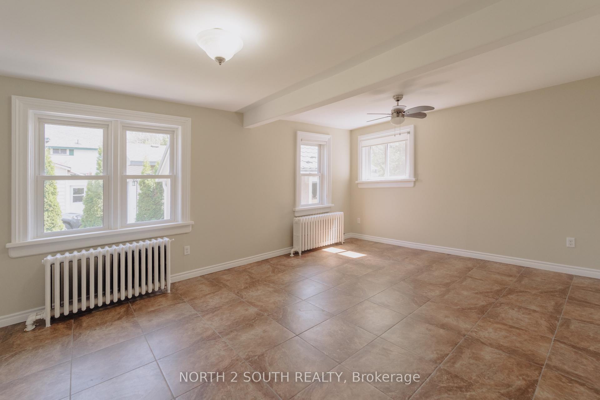 Photo 12 of 40 Sparling Street, Huron East, Seaforth — HOMEH