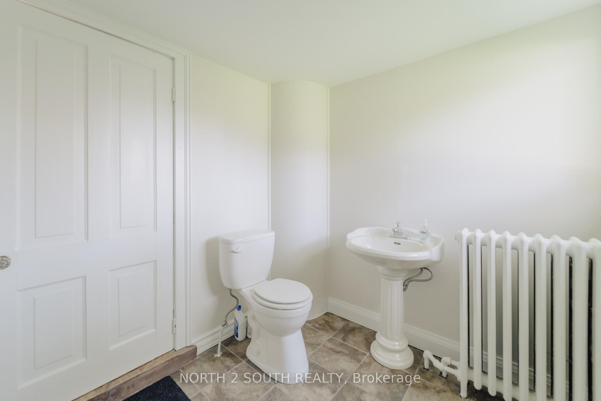 Photo 18 of 40 Sparling Street, Huron East, Seaforth — HOMEH