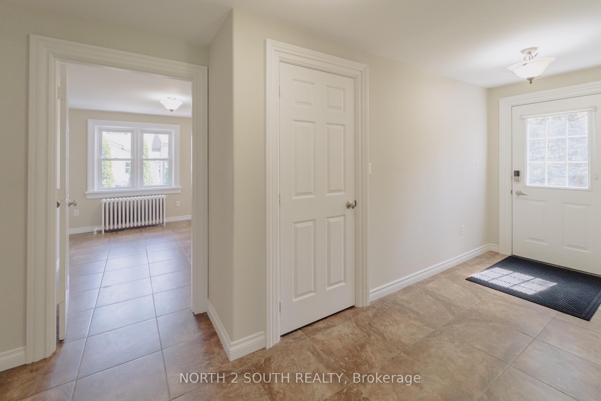 Photo 19 of 40 Sparling Street, Huron East, Seaforth — HOMEH