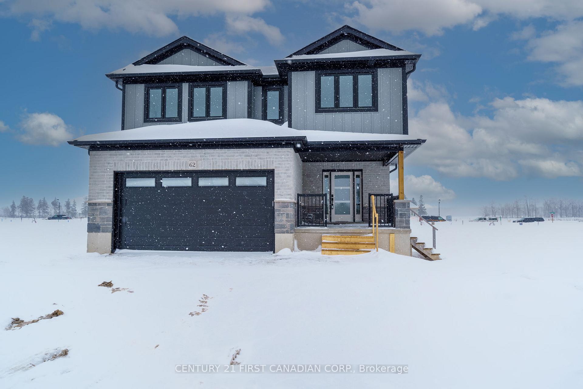 Front of 486 Julianna Court