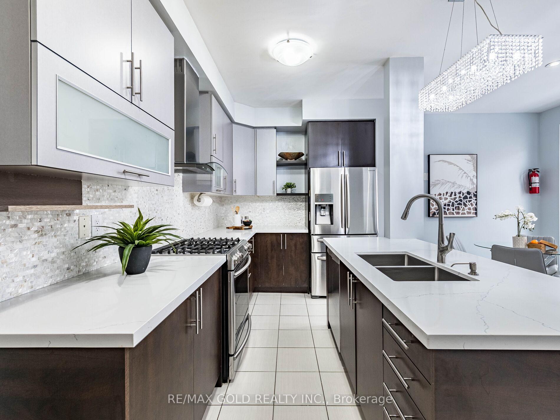 Photo 41 of 28 Banas Way, Brampton, Northwest Brampton — HOMEH