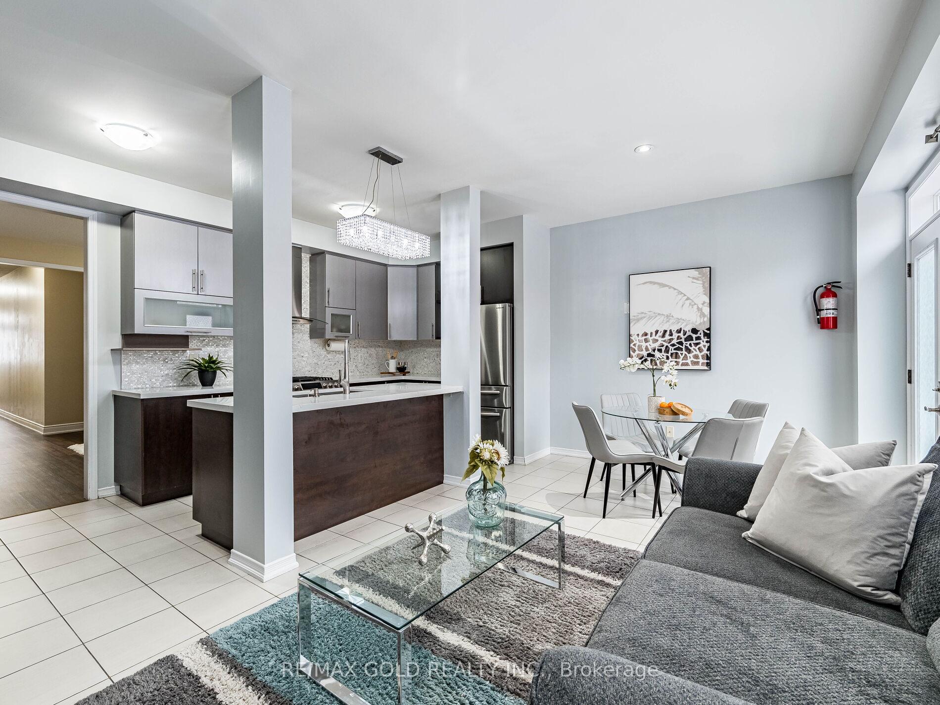 Photo 6 of 28 Banas Way, Brampton, Northwest Brampton — HOMEH