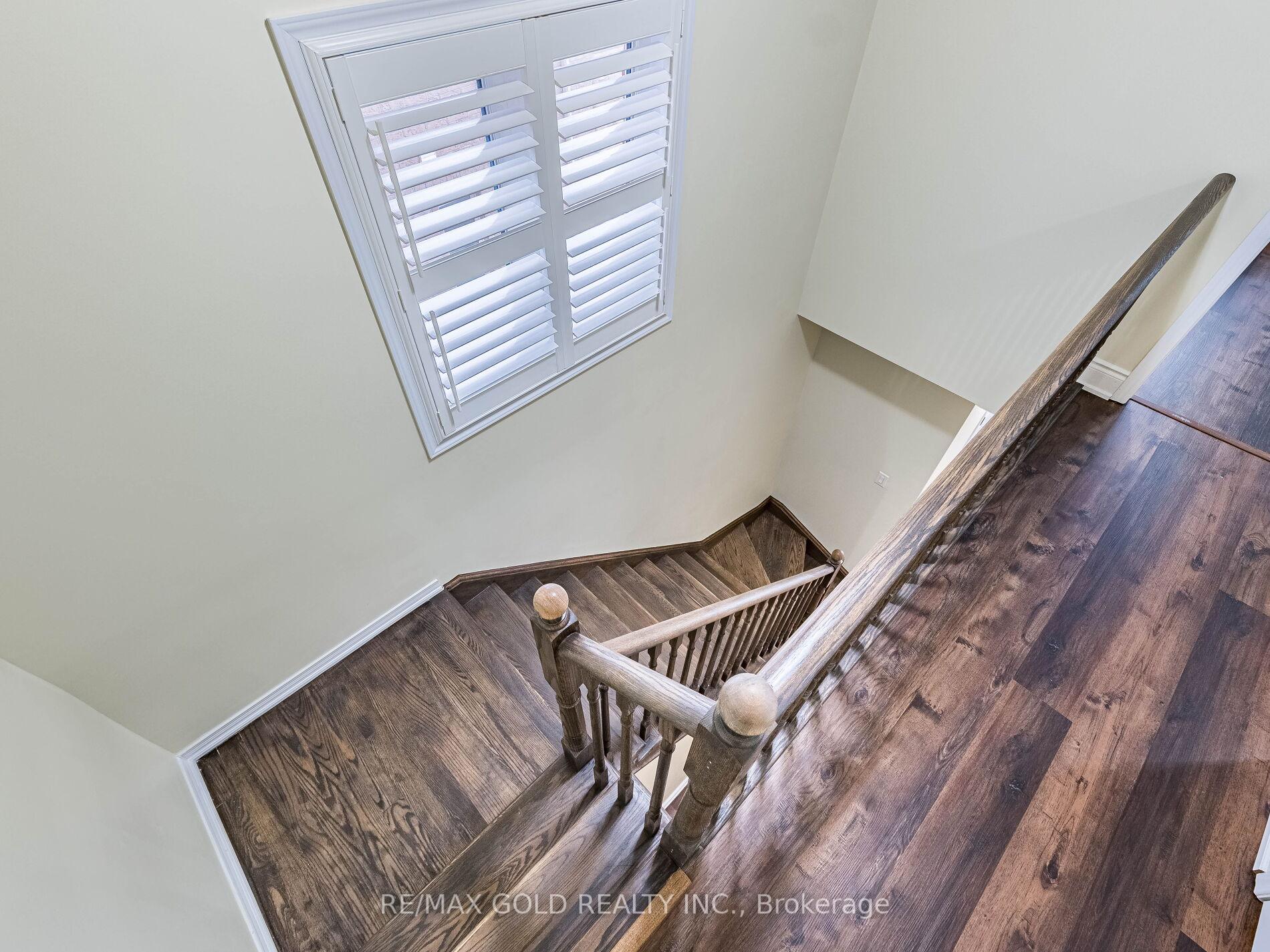 Photo 42 of 28 Banas Way, Brampton, Northwest Brampton — HOMEH