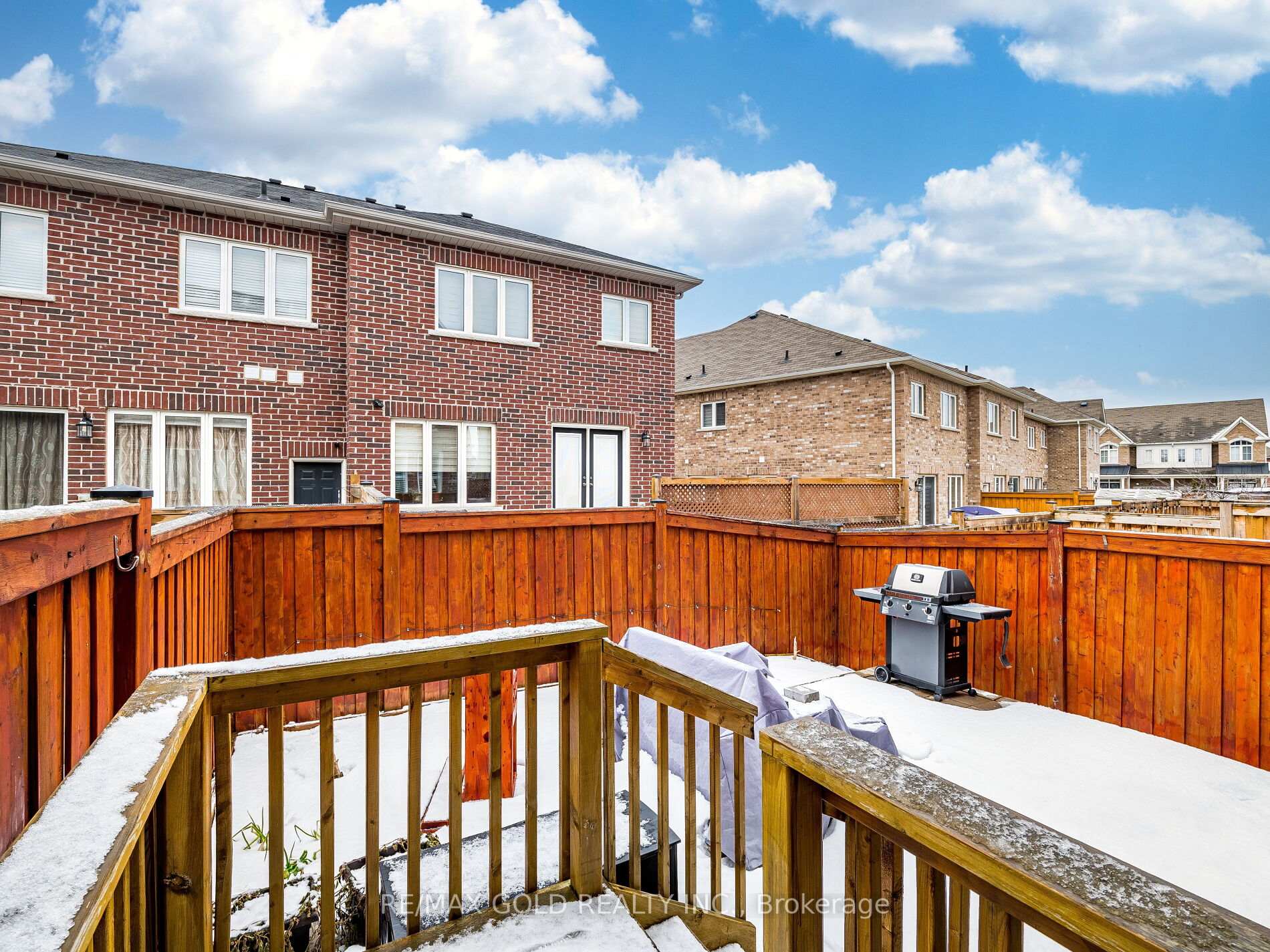 Photo 29 of 28 Banas Way, Brampton, Northwest Brampton — HOMEH