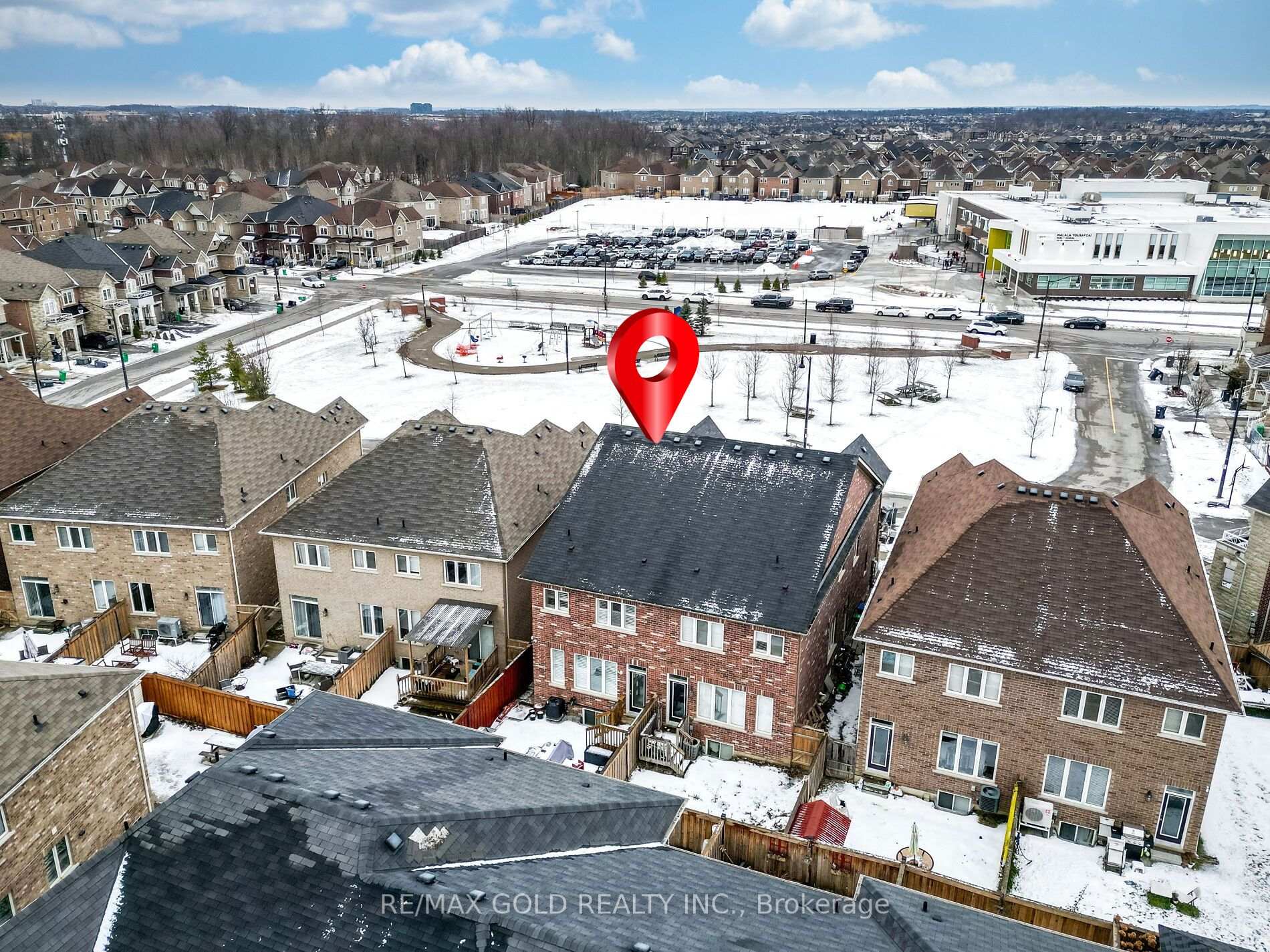 Photo 12 of 28 Banas Way, Brampton, Northwest Brampton — HOMEH