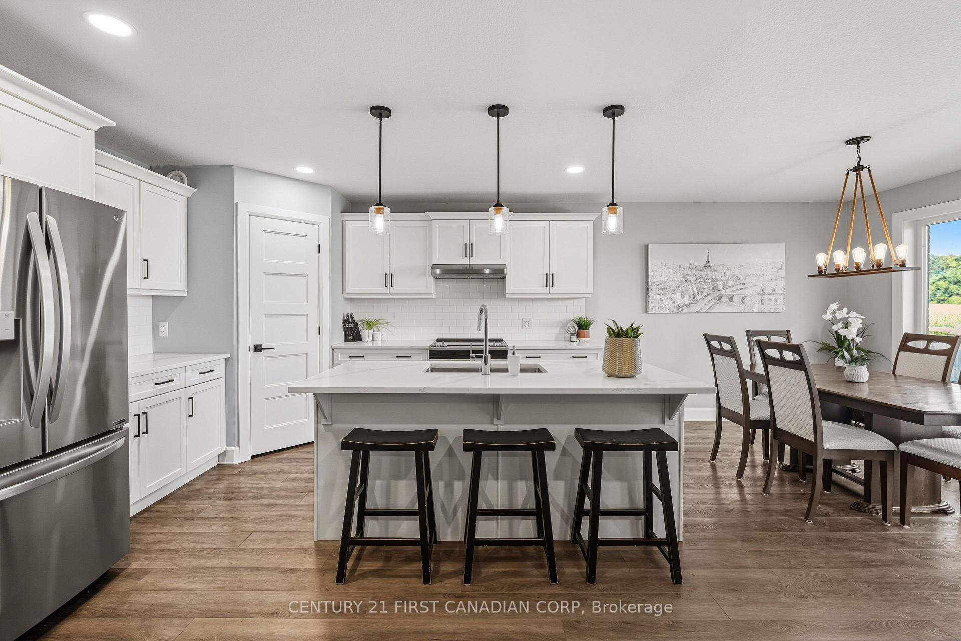 Photo 9 of 146 Gilmour Drive, Lucan Biddulph, Lucan — HOMEH