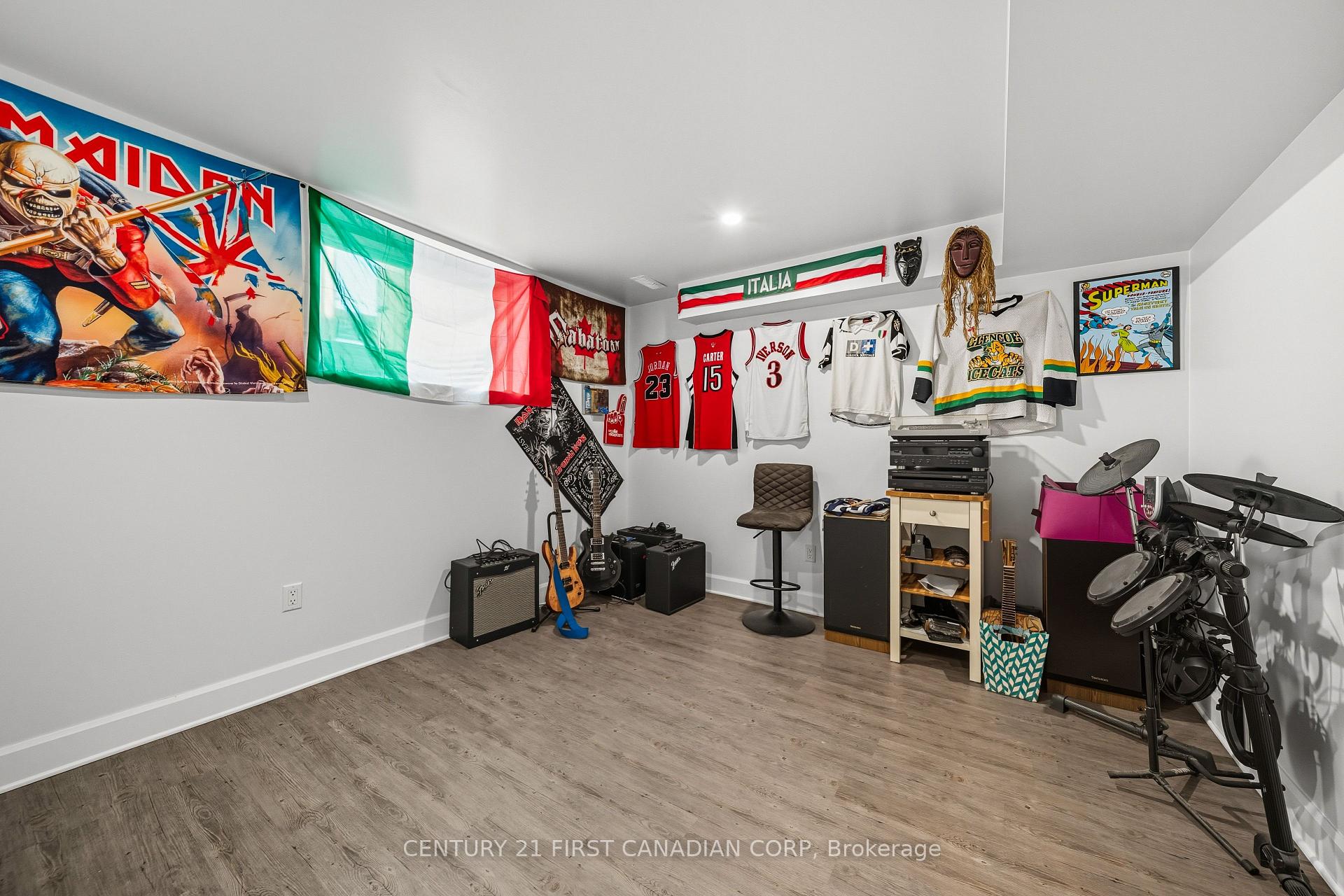 Photo 31 of 146 Gilmour Drive, Lucan Biddulph, Lucan — HOMEH